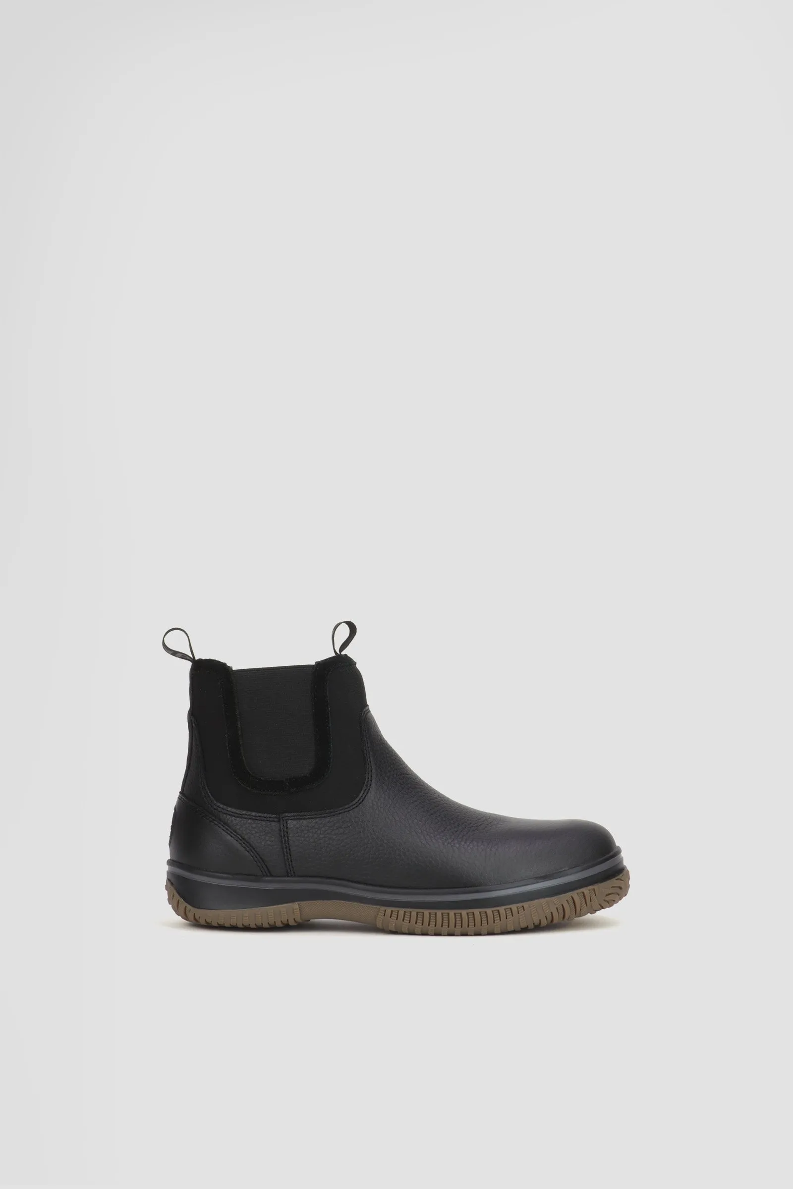 Gavel Pull Up Men's Chelsea Boot sold by Pajar