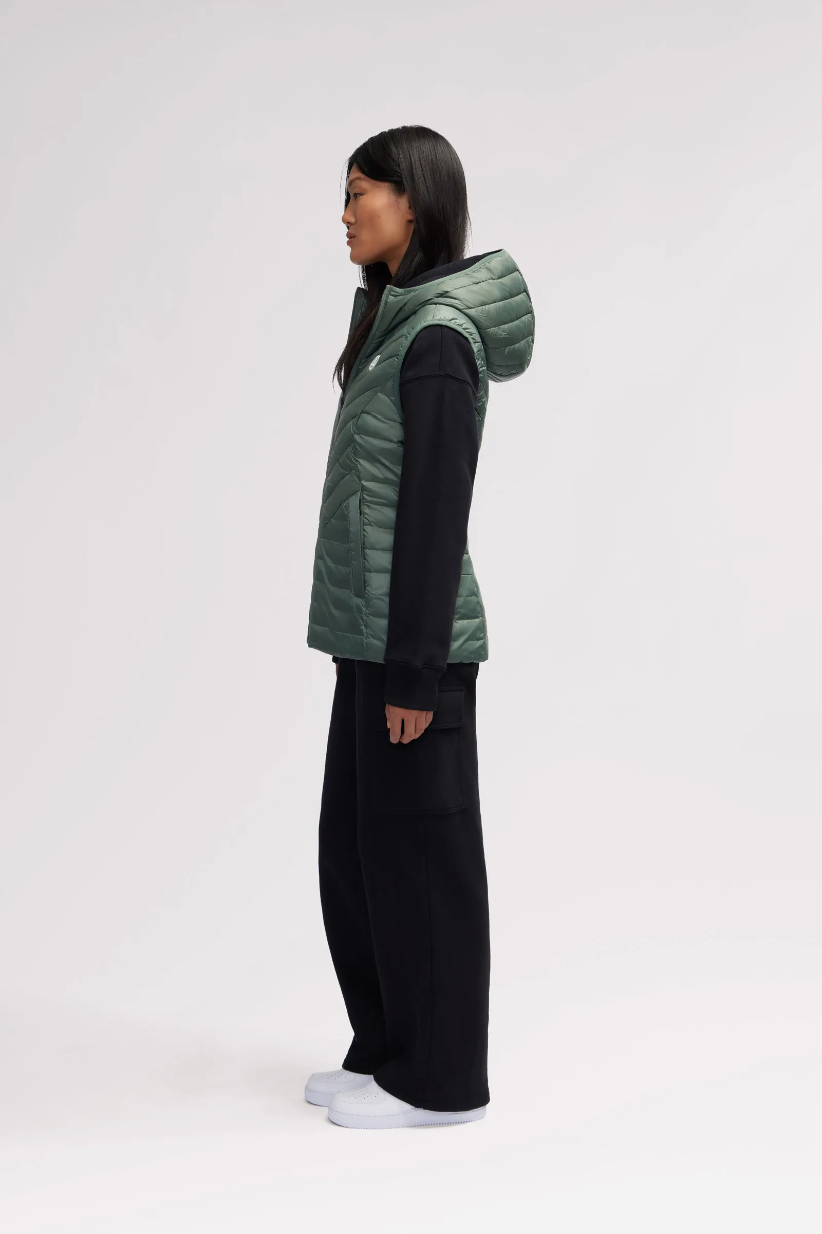 Colette Women’s Lightweight Packable Puffer Vest sold by Pajar product image thumbnail 3