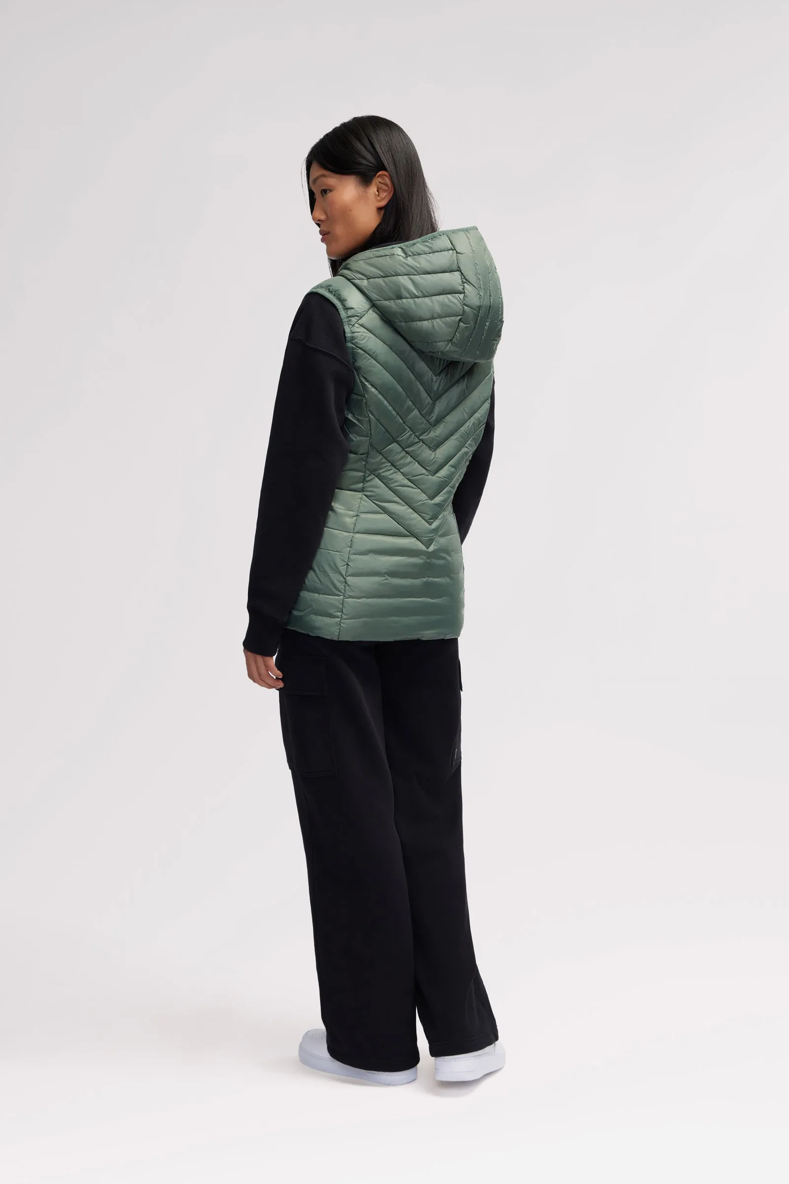 Colette Women’s Lightweight Packable Puffer Vest sold by Pajar product image thumbnail 4