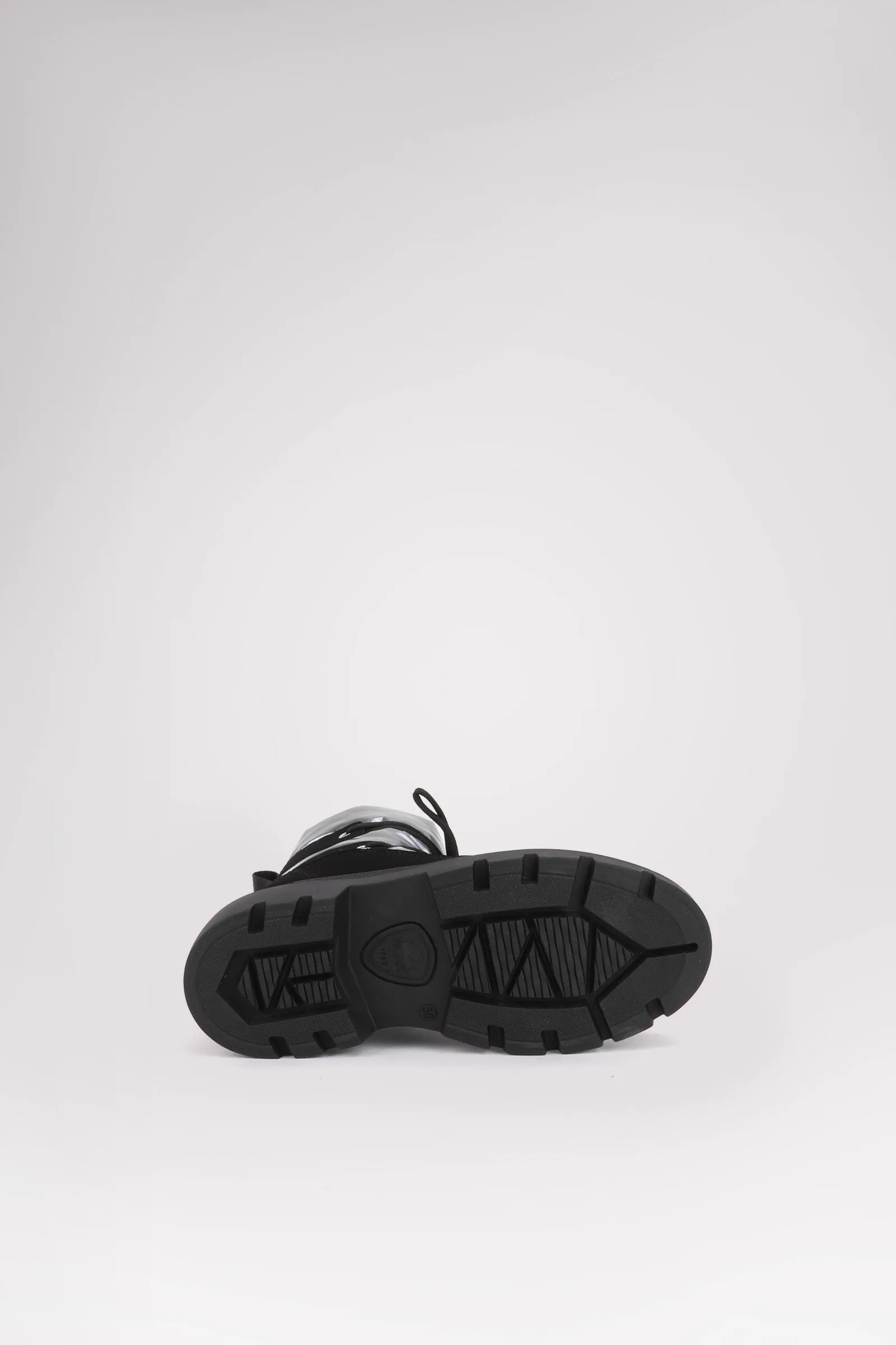 Viva Women's Lace Up Boot sold by Pajar product image thumbnail 5