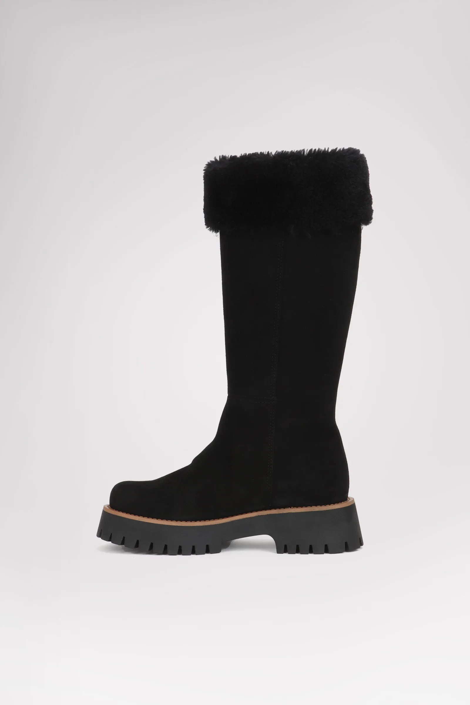 Mariane Suede Women's Heritage Pull On Boot sold by Pajar product image thumbnail 3