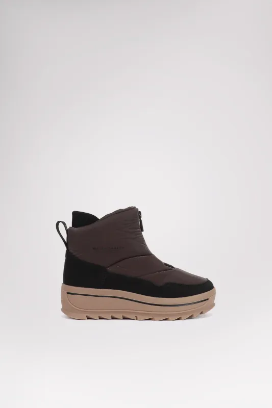 Gala Veltec Women's Front Zip Boot sold by Pajar