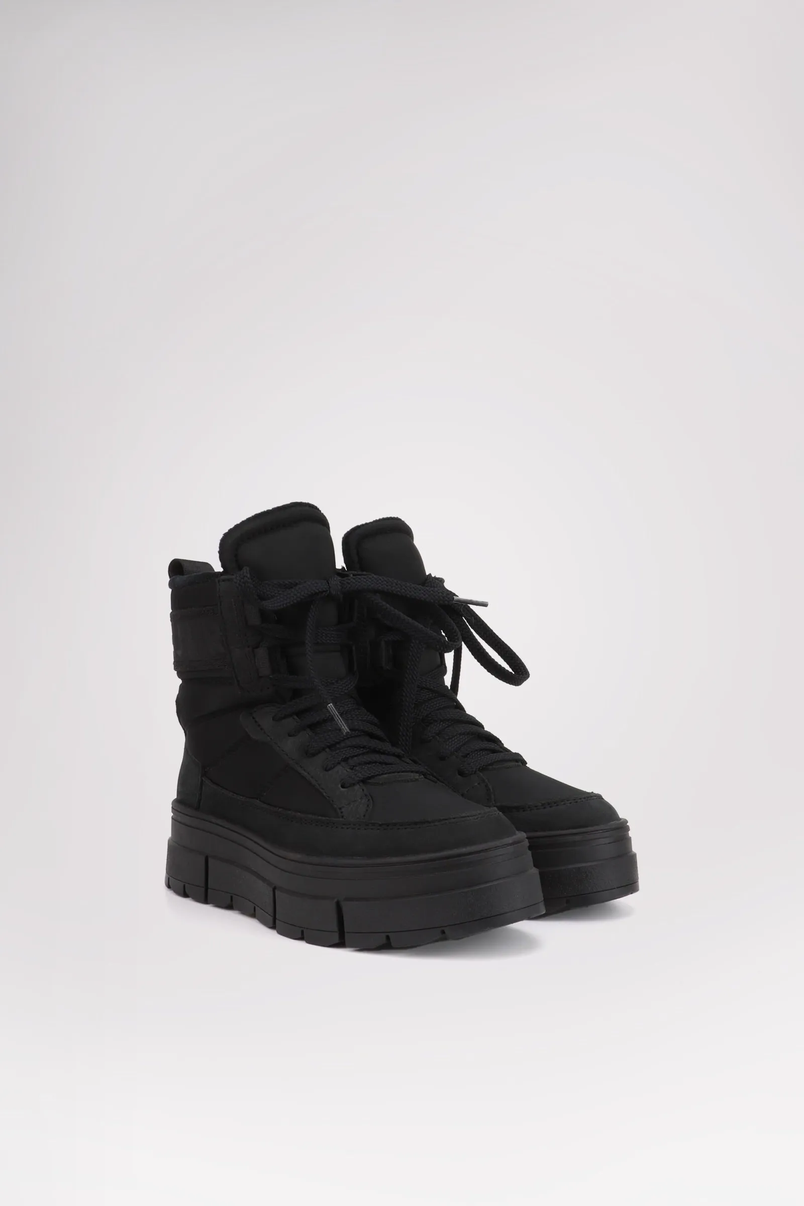 Halo Women's Boot w/ Ice Gripper sold by Pajar product image thumbnail 2
