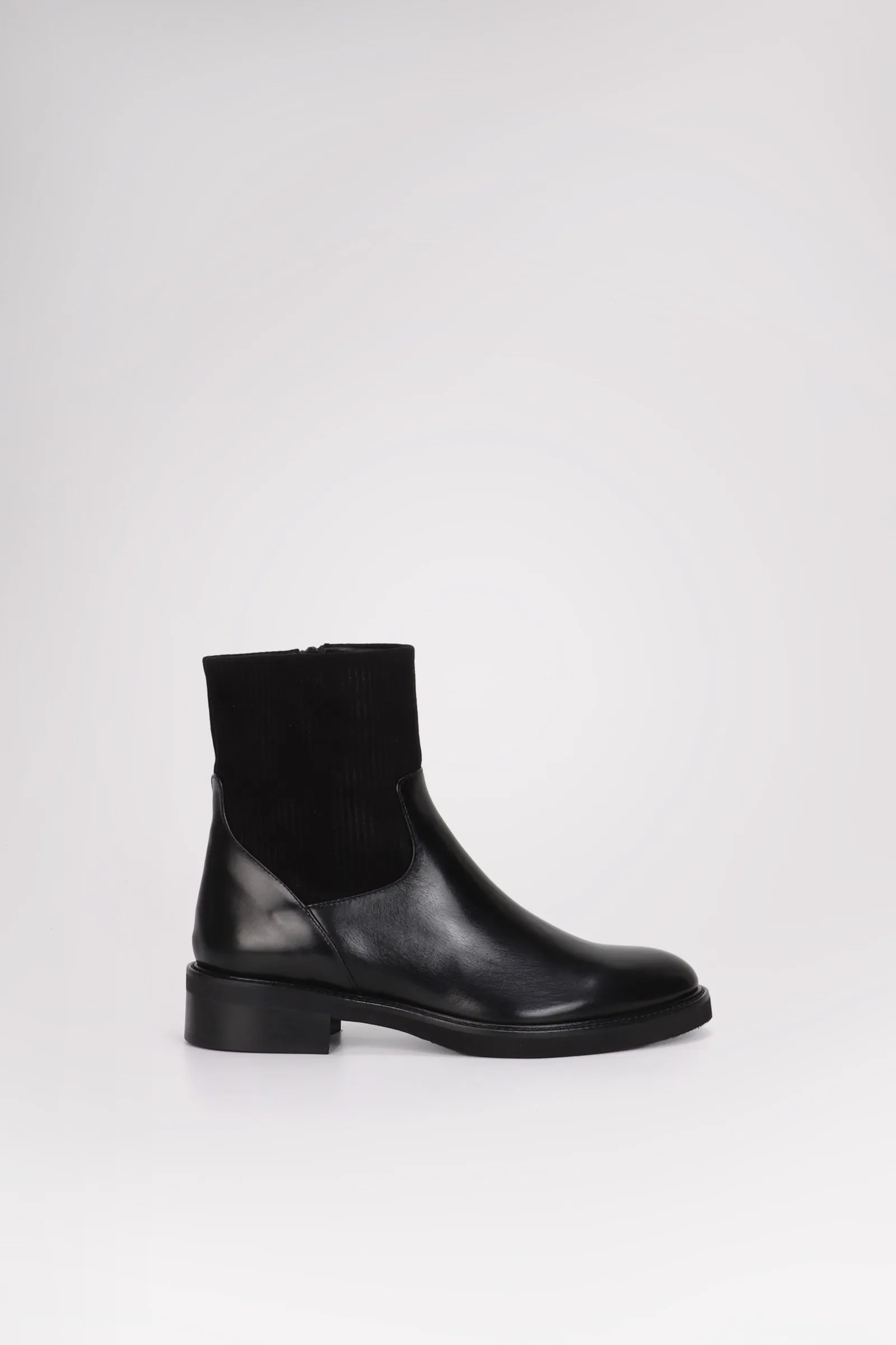 Hilda Women's Quintessenza Boot sold by Pajar