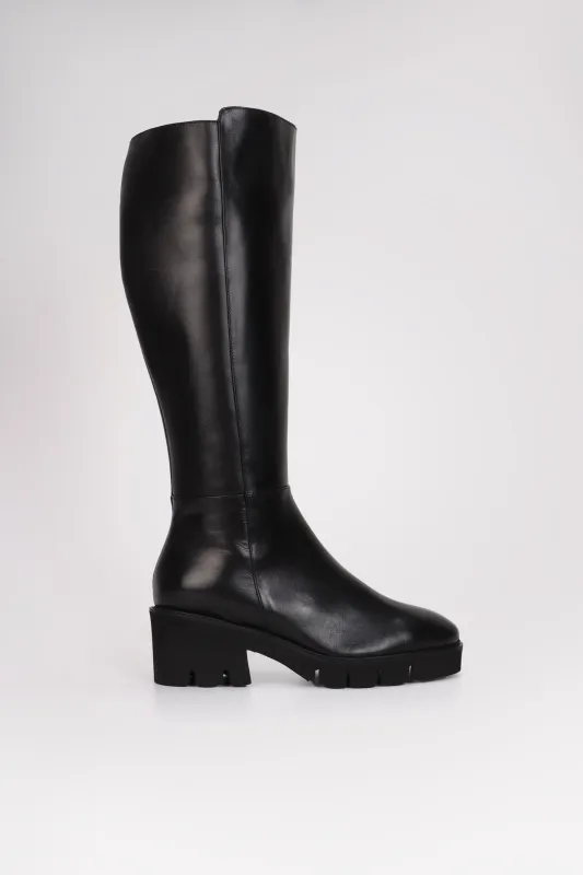 Camilla Women's Quintessenza Boot sold by Pajar