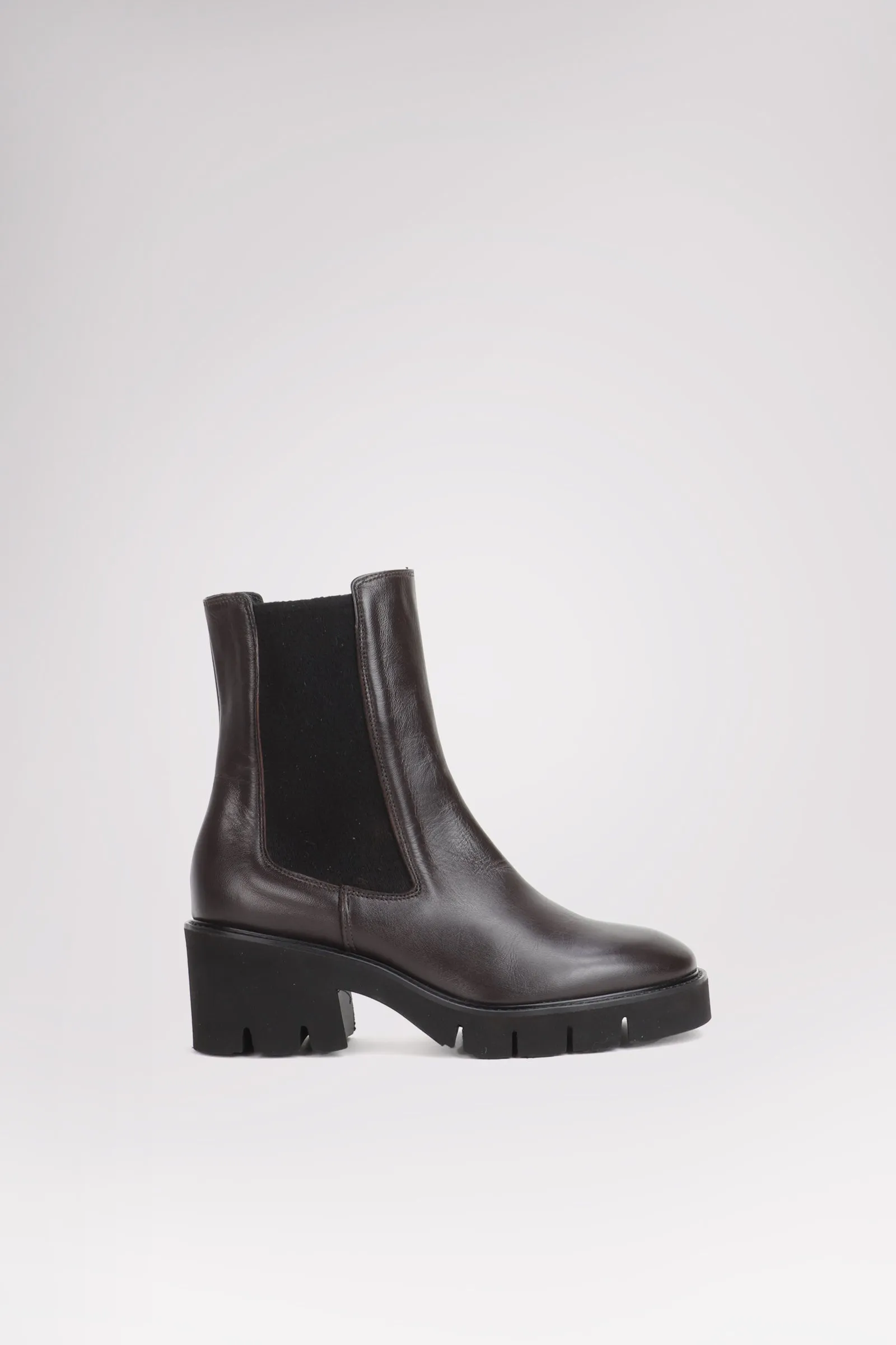 Chiara Women's Quintessenza Boot sold by Pajar