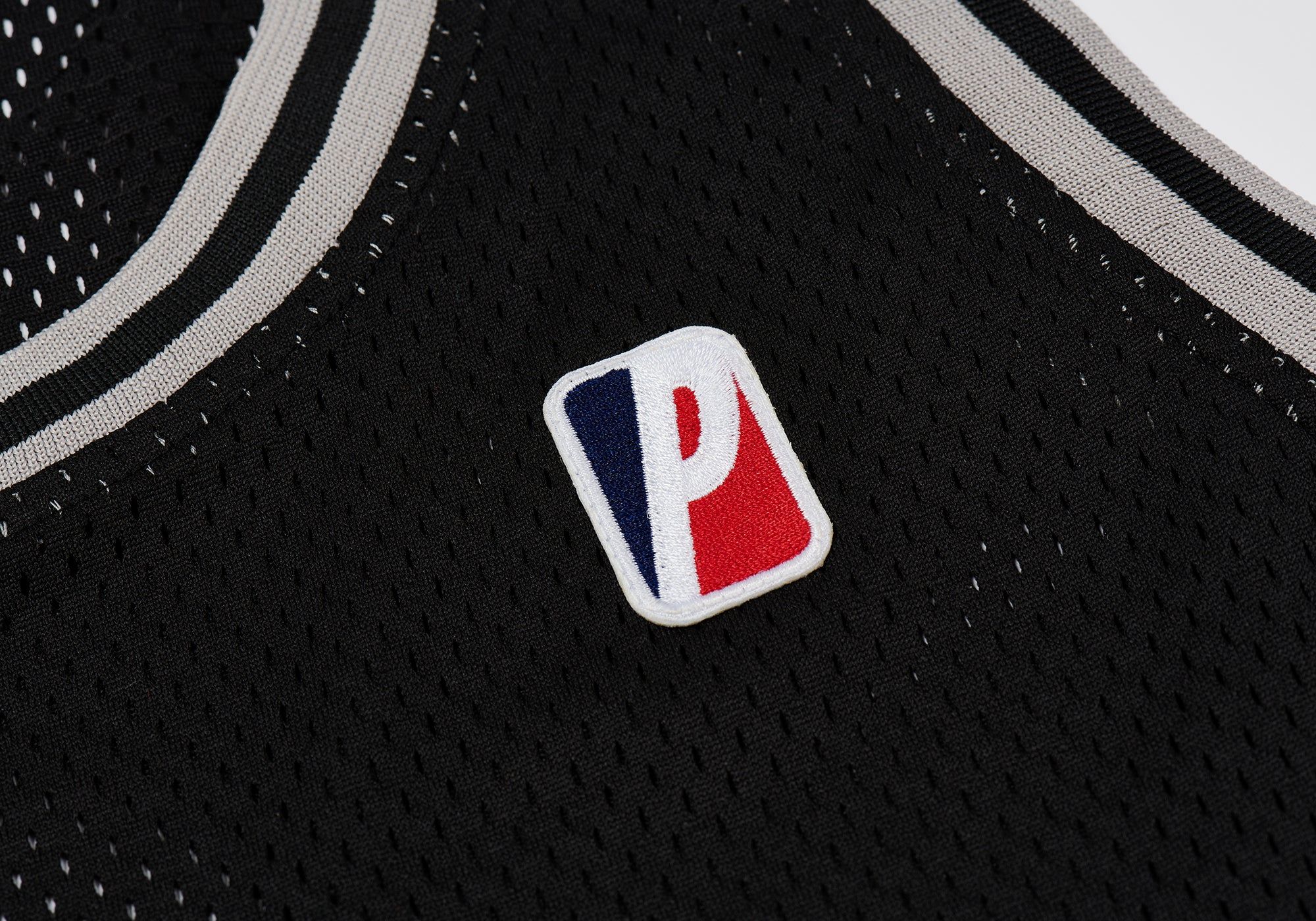 MVP VEST BLACK sold by PALACE product image thumbnail 3