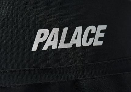 GORE-TEX BOONIE BLACK sold by PALACE