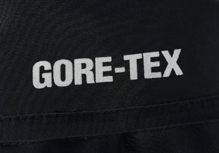 GORE-TEX BOONIE BLACK sold by PALACE