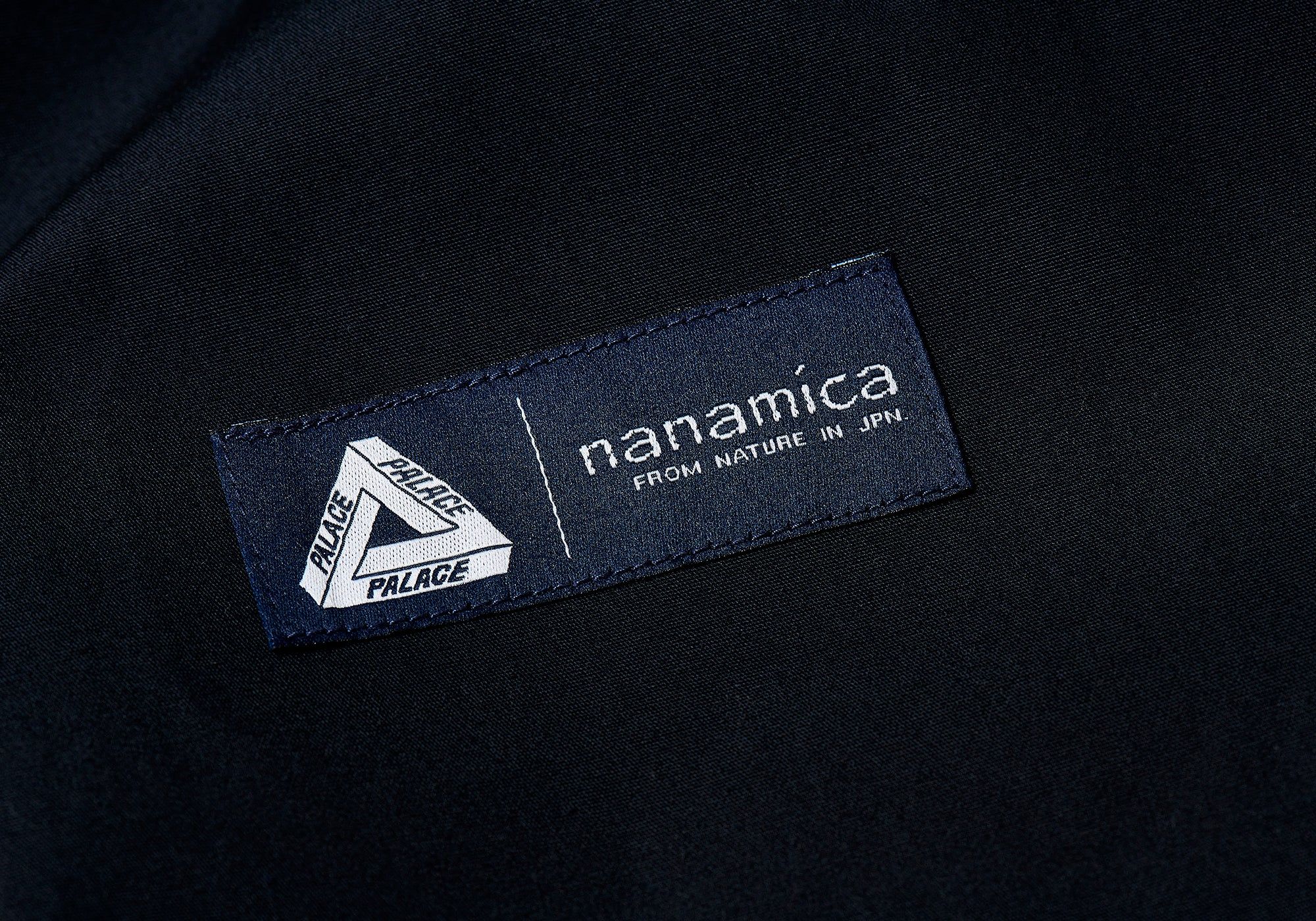 PALACE NANAMICA GORE-TEX COACH JACKET DARK NAVY sold by PALACE product image thumbnail 4