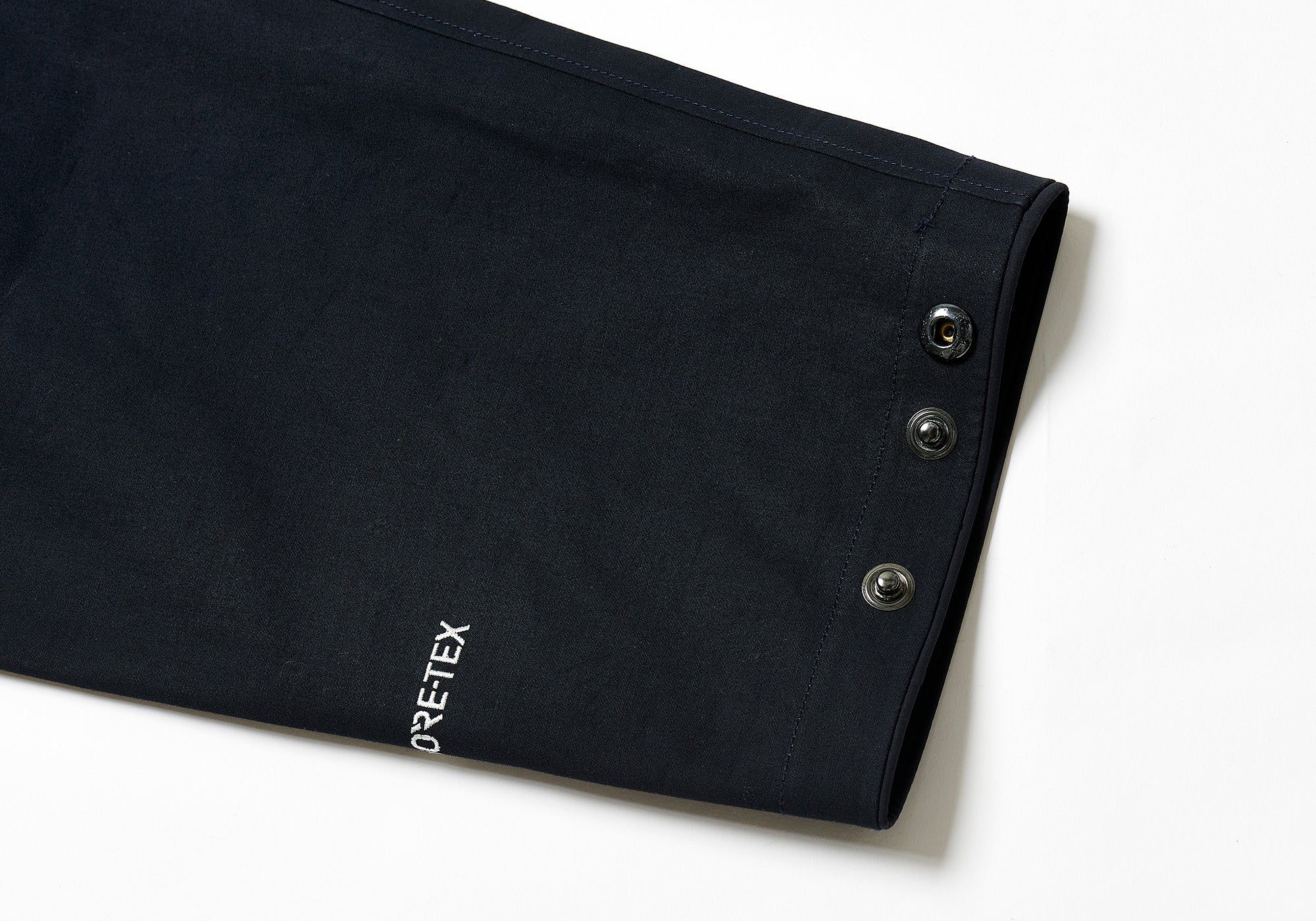 PALACE NANAMICA GORE-TEX COACH JACKET DARK NAVY sold by PALACE product image thumbnail 8