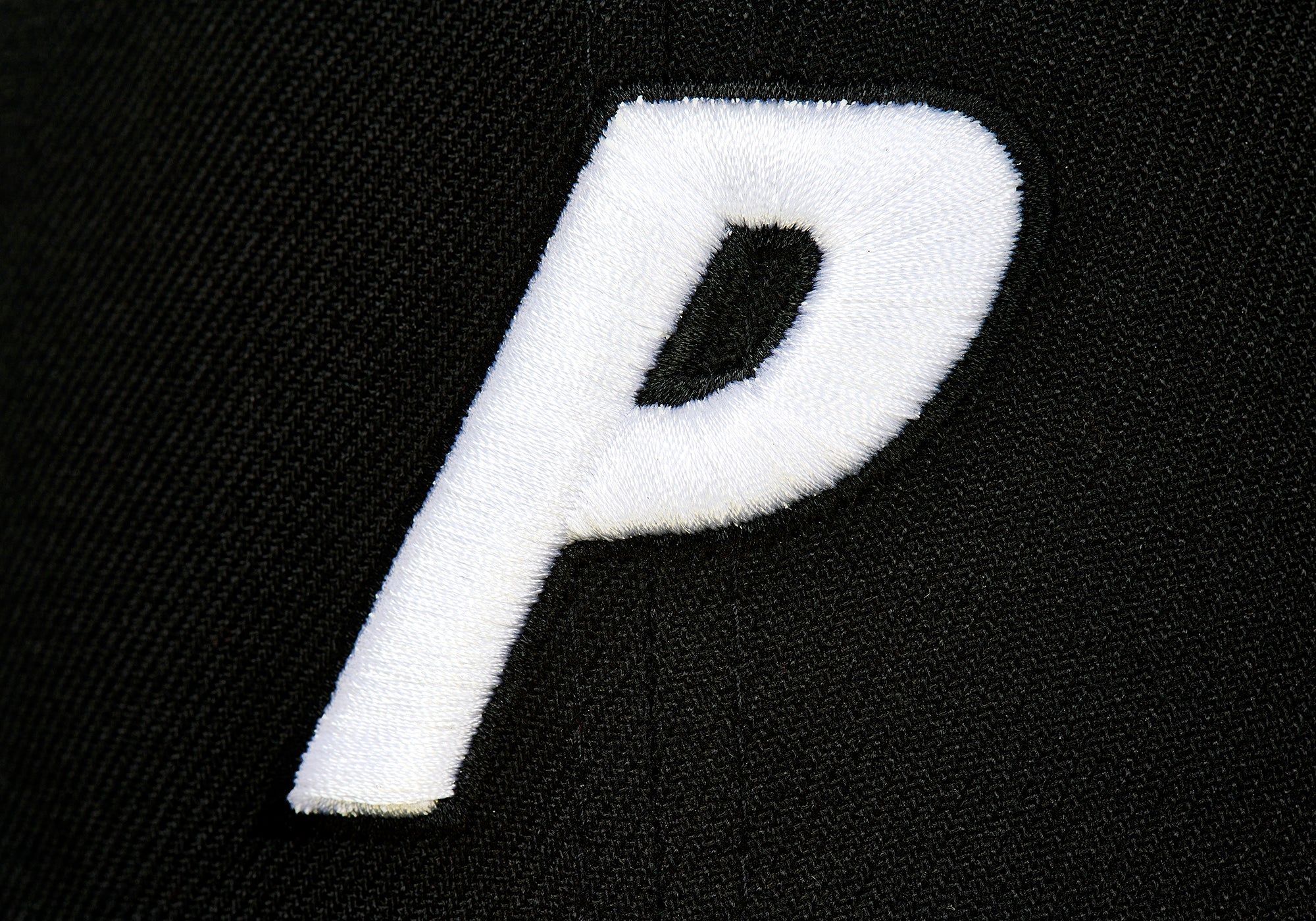 PALACE NEW ERA DOGEAR LP 59FIFTY BLACK sold by PALACE product image thumbnail 5