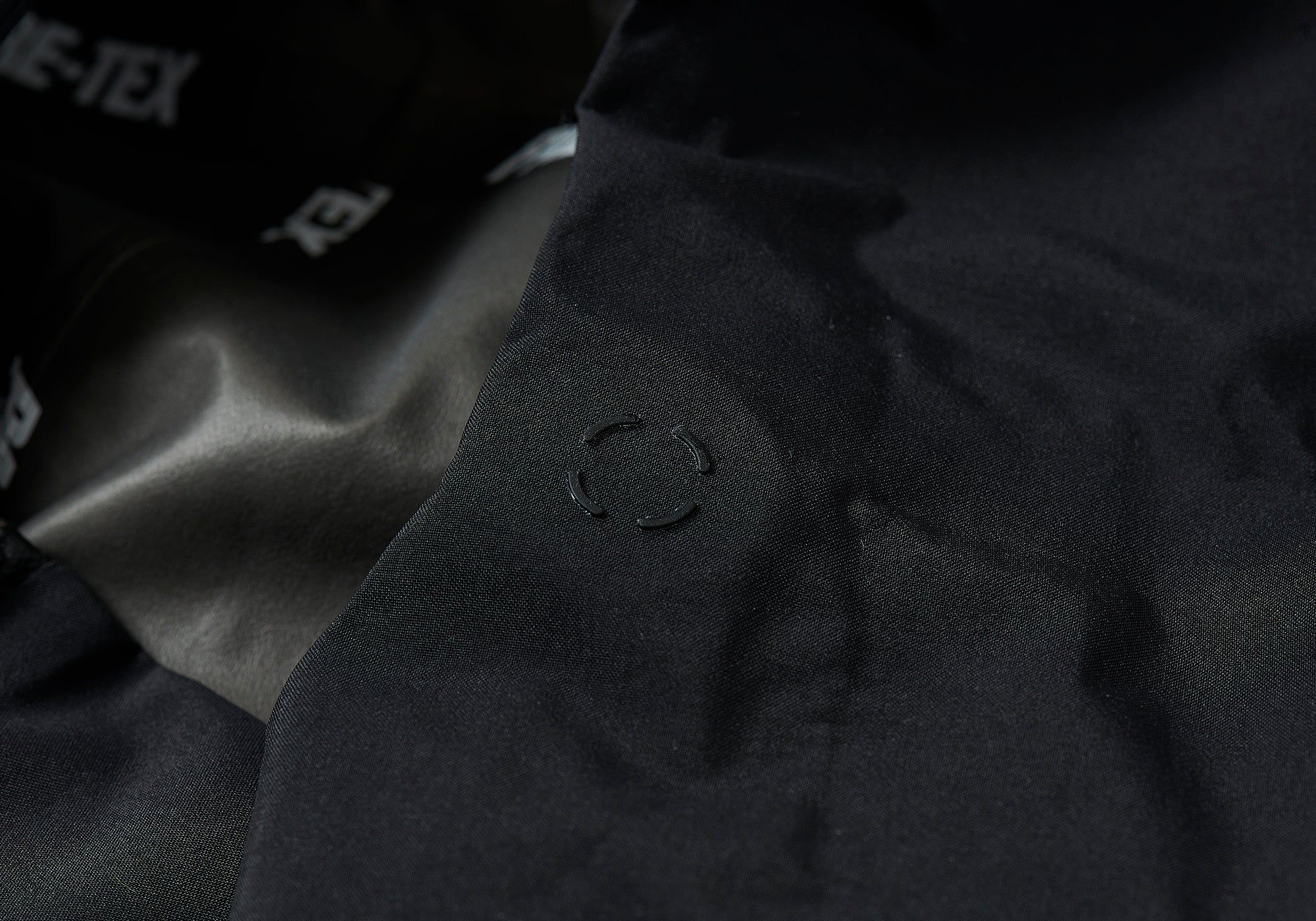 GORE-TEX R-TEK JACKET BLACK sold by PALACE product image thumbnail 10