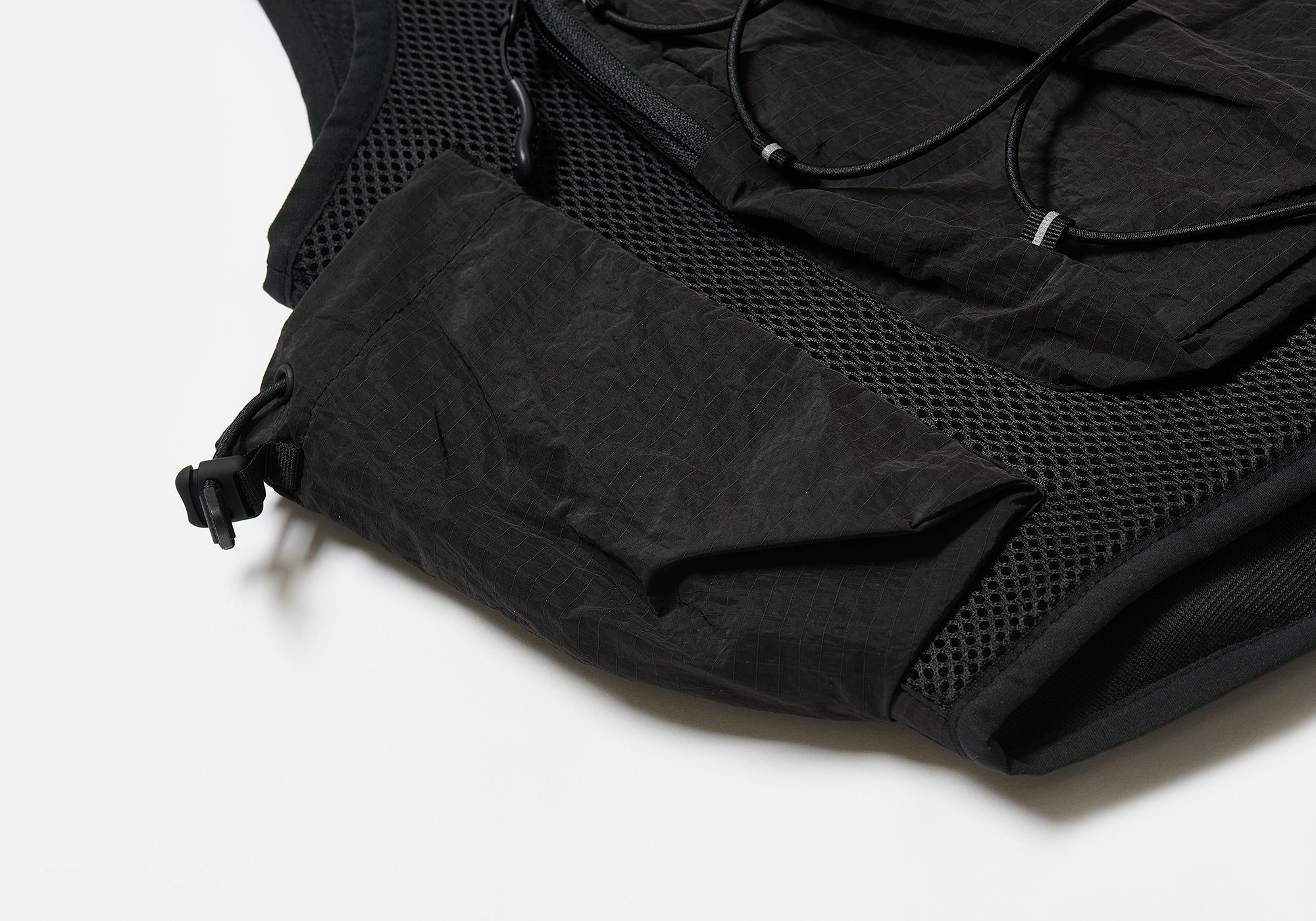 HYDRO VEST BLACK sold by PALACE product image thumbnail 6