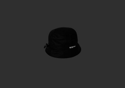 PERTEX RUNNING BUCKET BLACK sold by PALACE