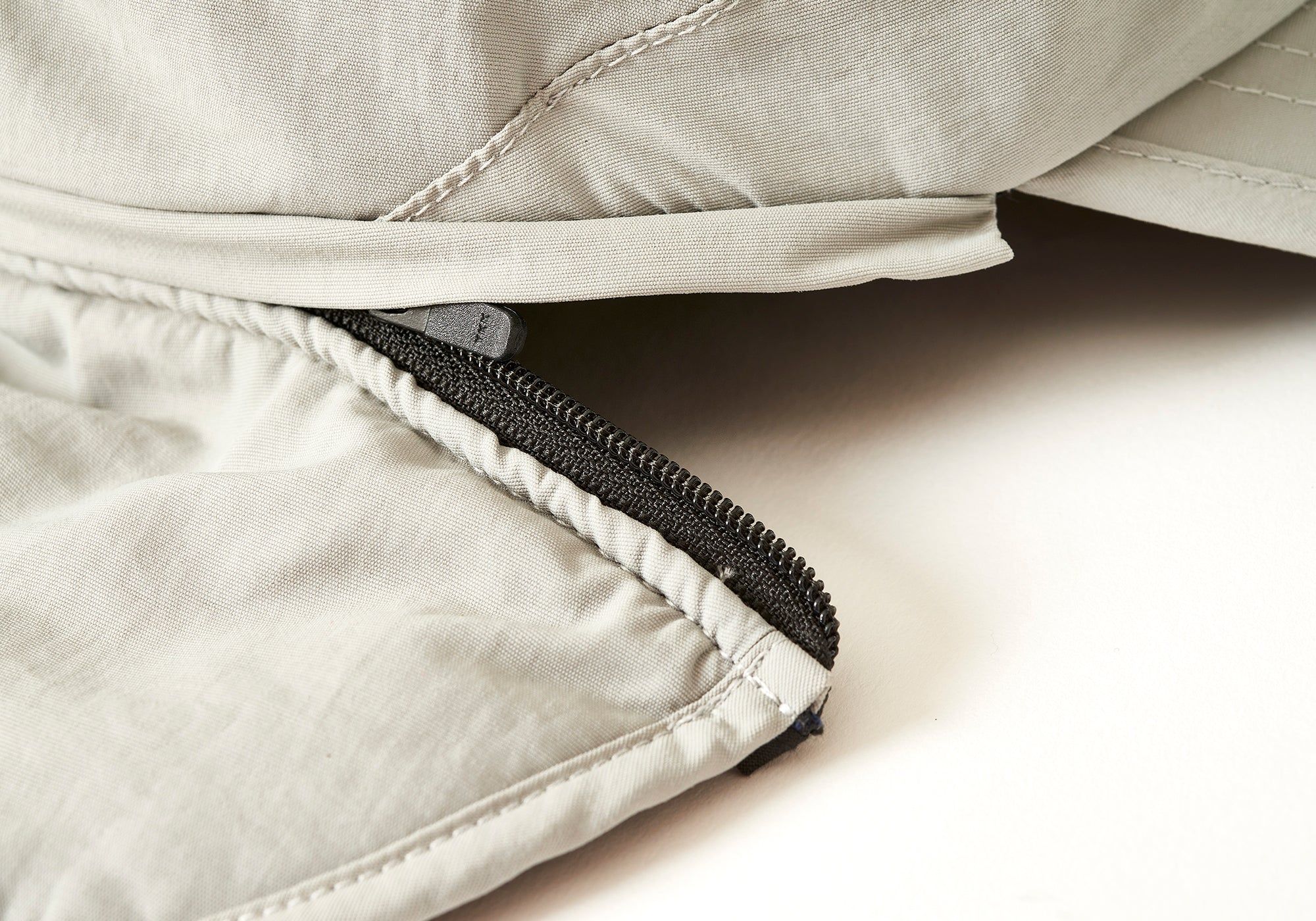 MICRO EARFLAP RUNNER GREY sold by PALACE product image thumbnail 9