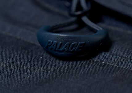 GORE-TEX COTTON RS JACKET NAVY sold by PALACE