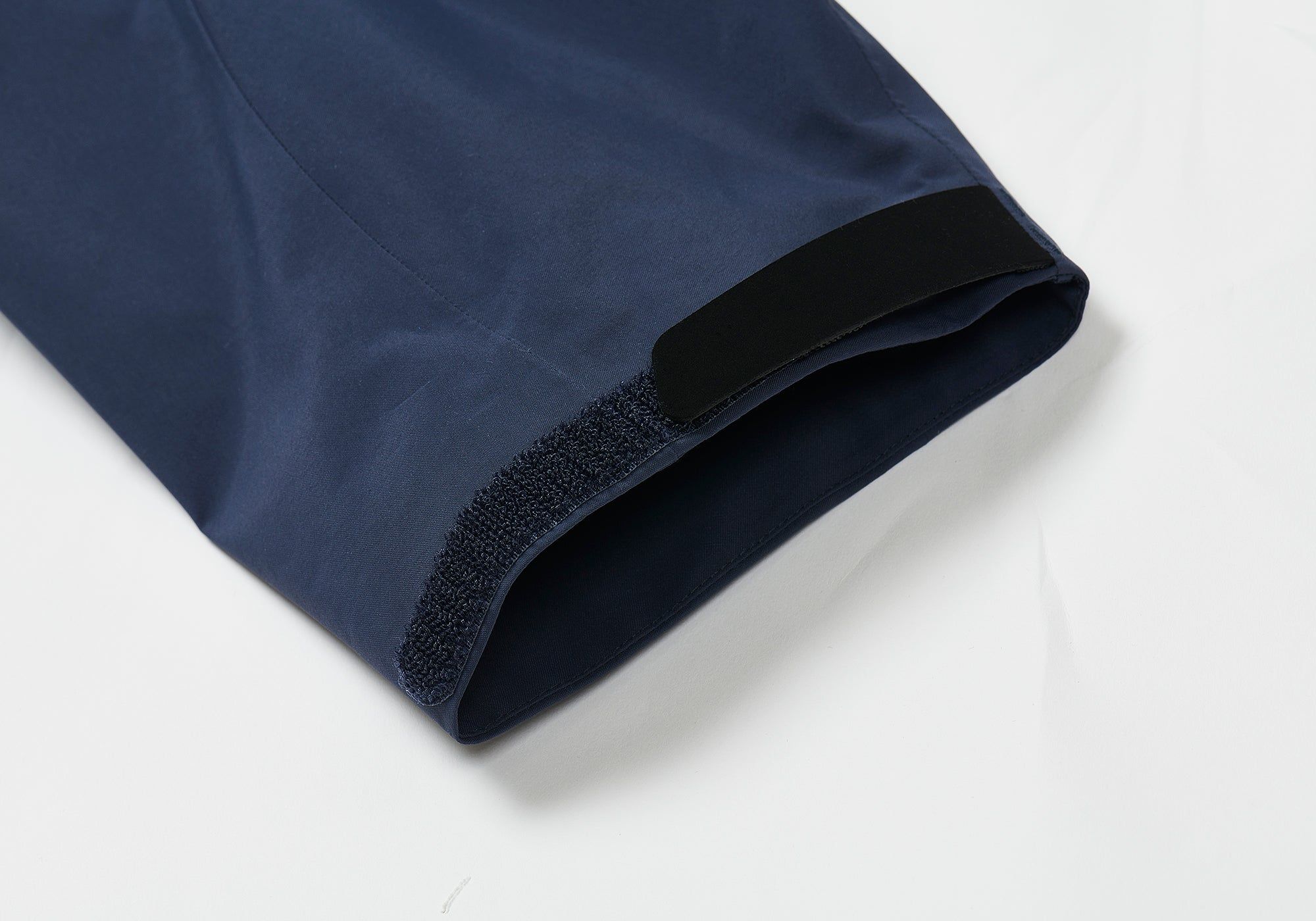 GORE-TEX R-TEK JACKET NAVY sold by PALACE product image thumbnail 12