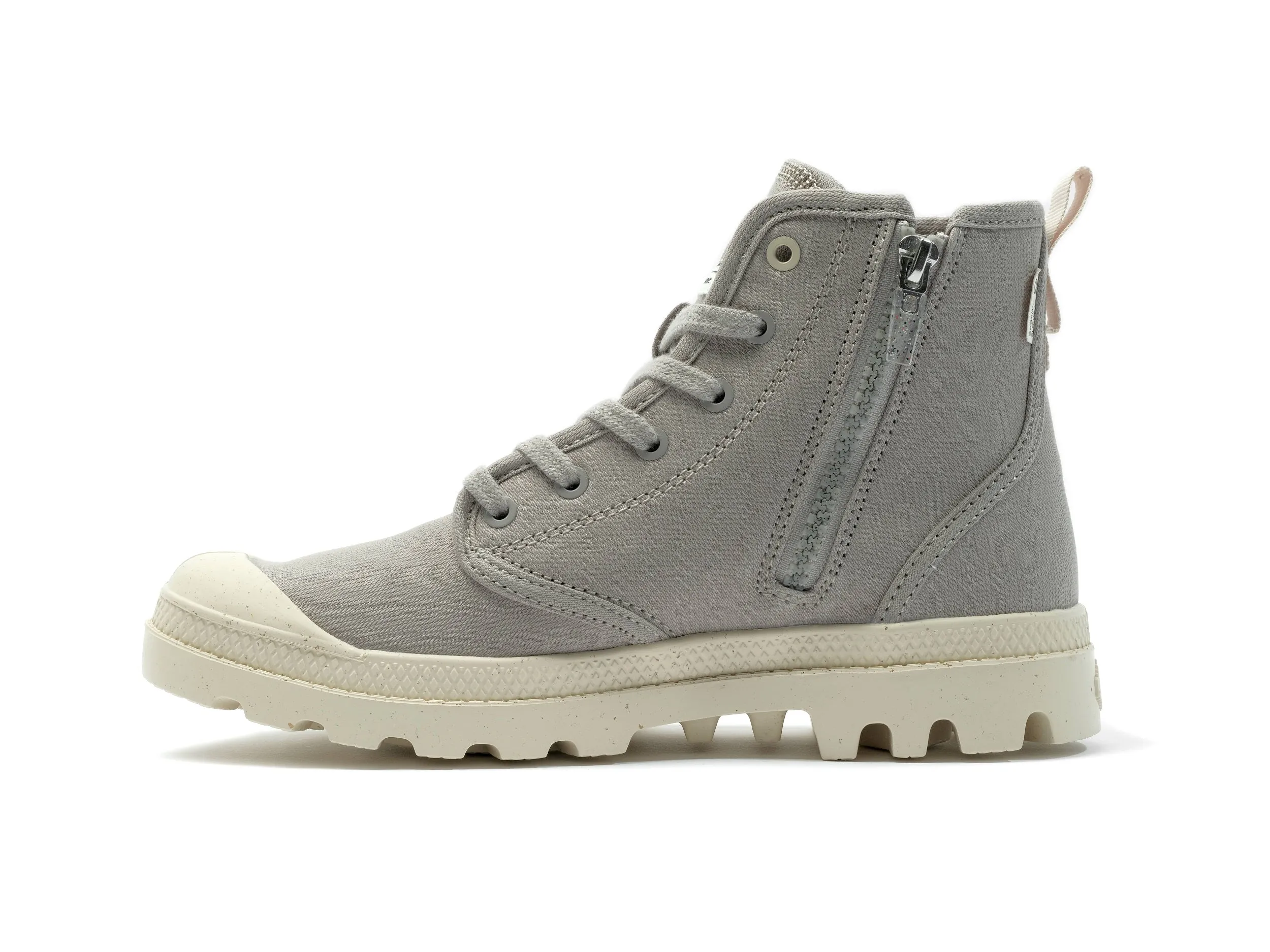 79101-090-M | Pampa Hi Zip Organic | Grey Berry sold by Palladium product image thumbnail 3