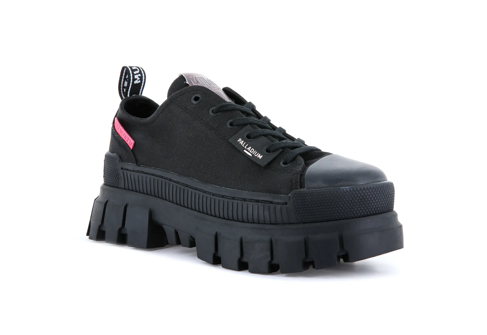 97243-010-M | Revolt Lo TX | Black/Black sold by Palladium product image thumbnail 3
