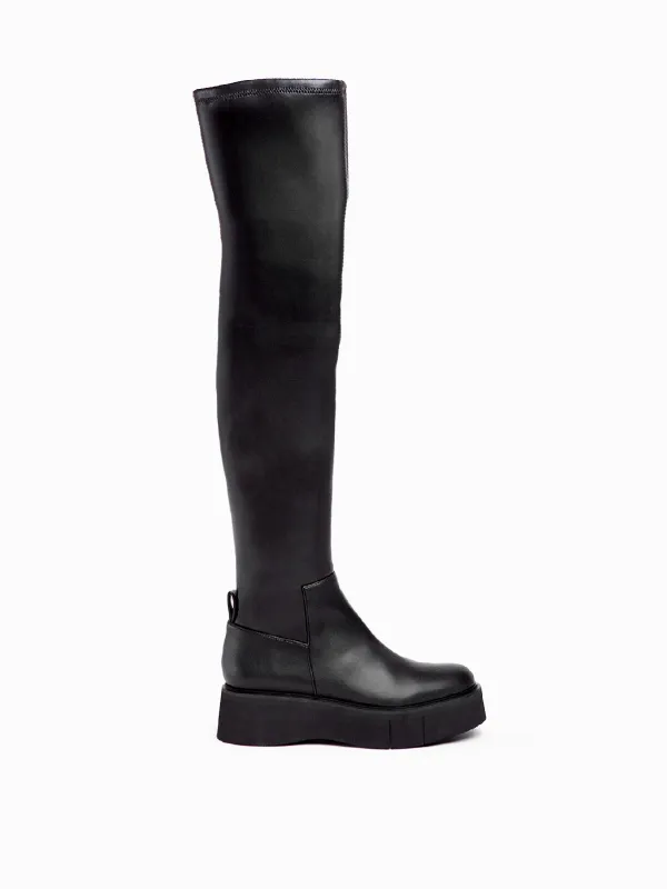 ESME STRECH VEGAN LEATHER BLACK sold by Paloma Barcelo