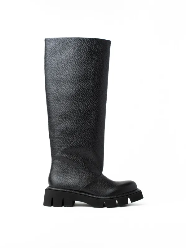 DORES NAPPAGRAIN BLACK sold by Paloma Barcelo