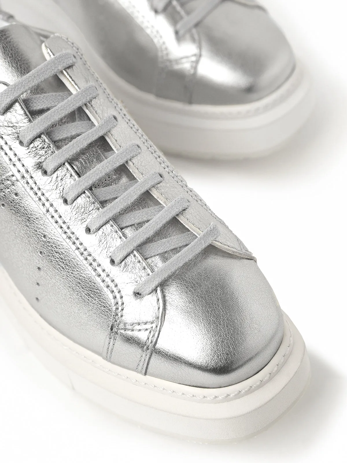 AGEN | METALLIC LEATHER SILVER sold by Paloma Barcelo product image thumbnail 2