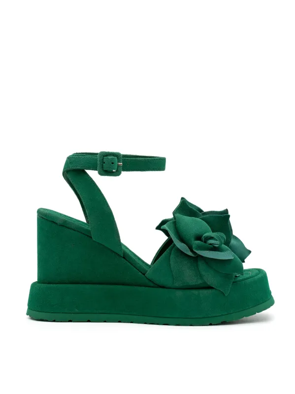 RITA SUEDE TREBOL sold by Paloma Barcelo