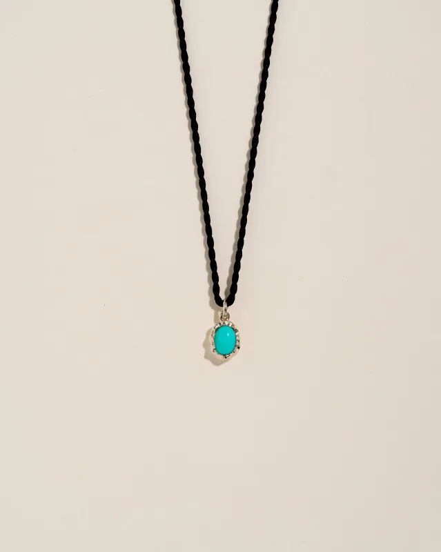 December Ovalado Pendant made by Pamela Love