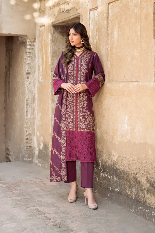 Almas sold by Panache