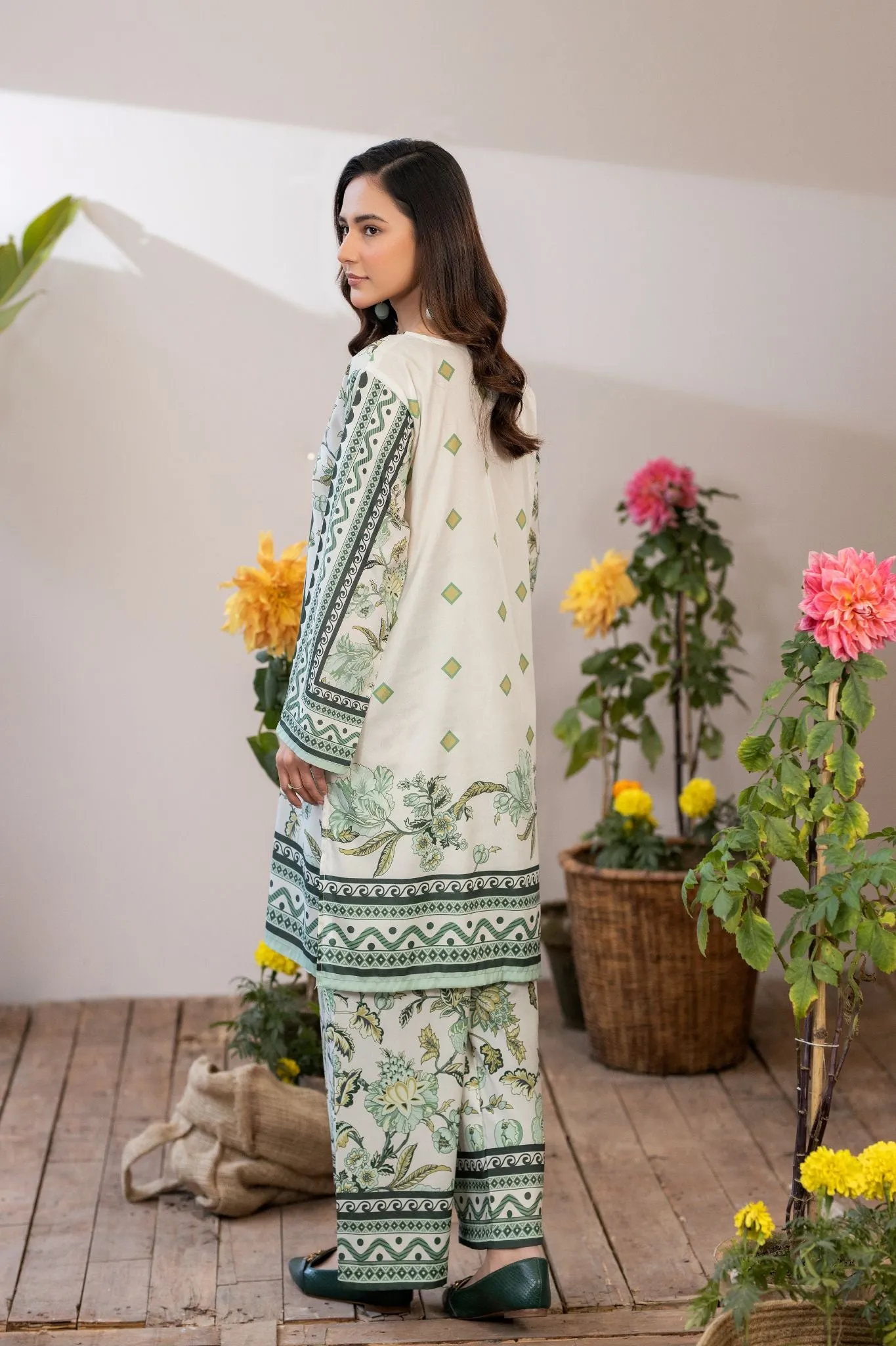 Layers sold by Panache product image thumbnail 4