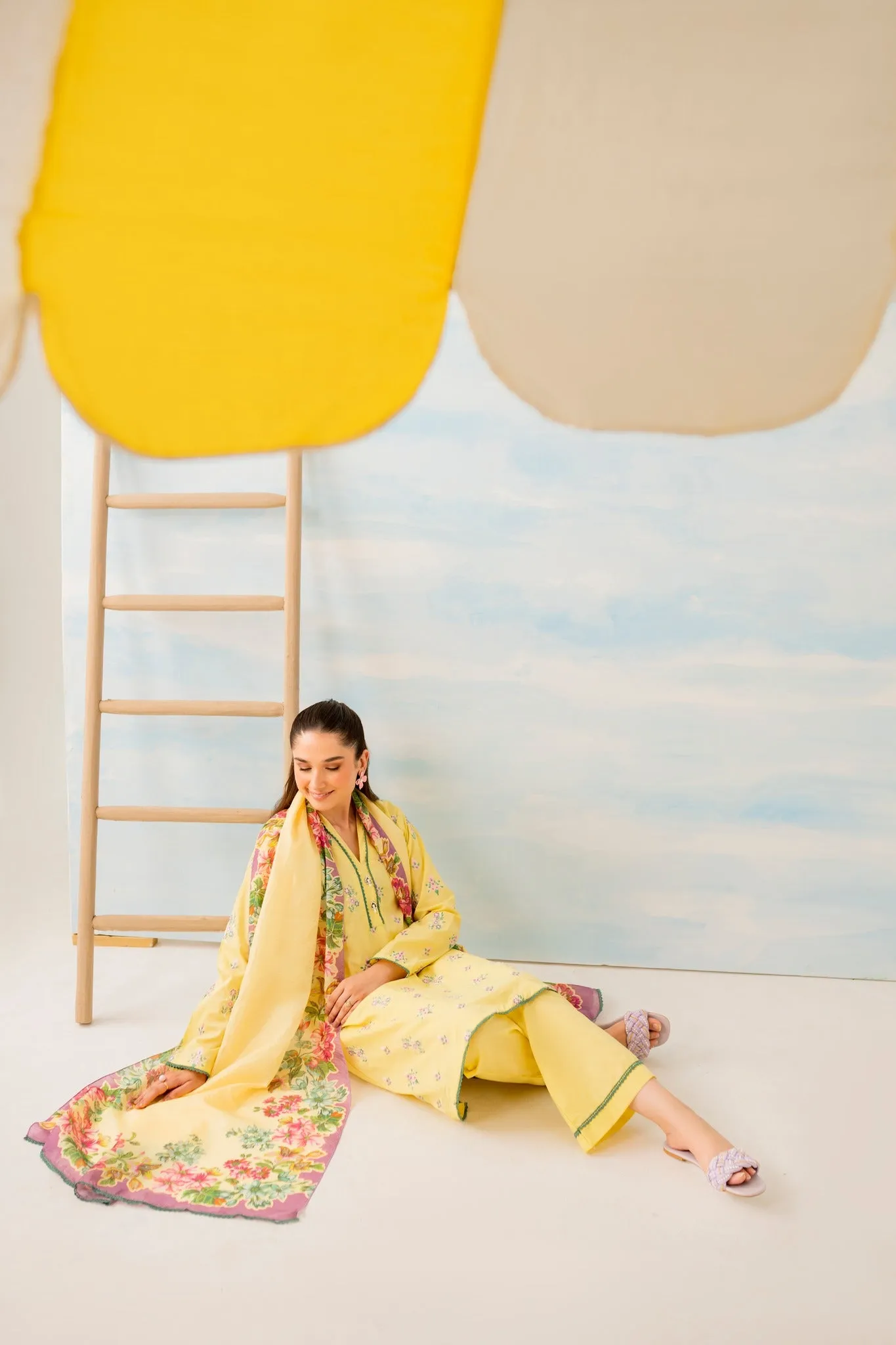 Versaila sold by Panache product image thumbnail 3