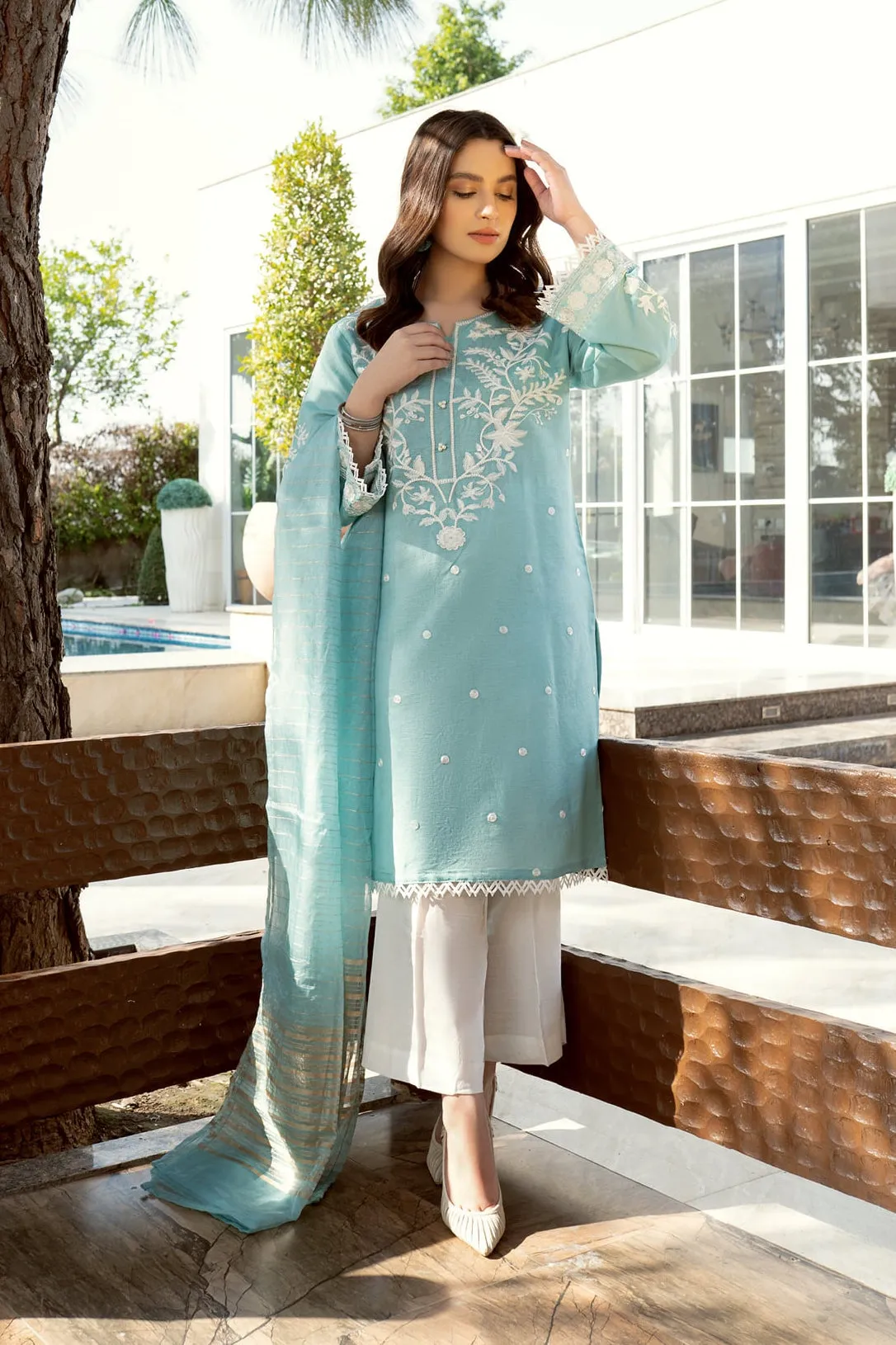 Pearly sold by Panache