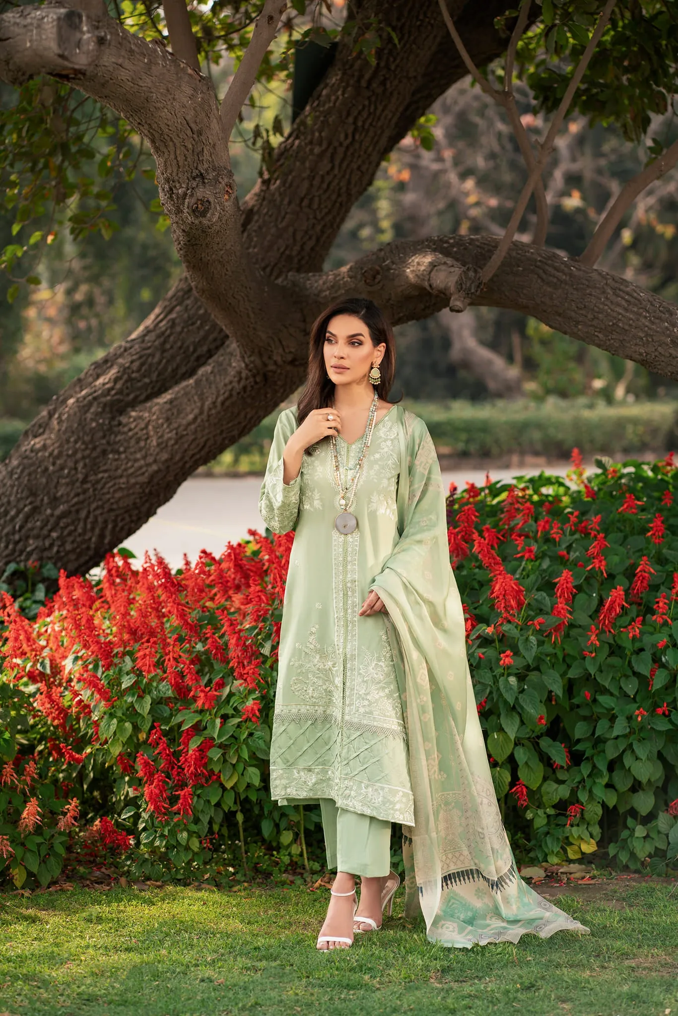 Mint Voyage sold by Panache product image thumbnail 2