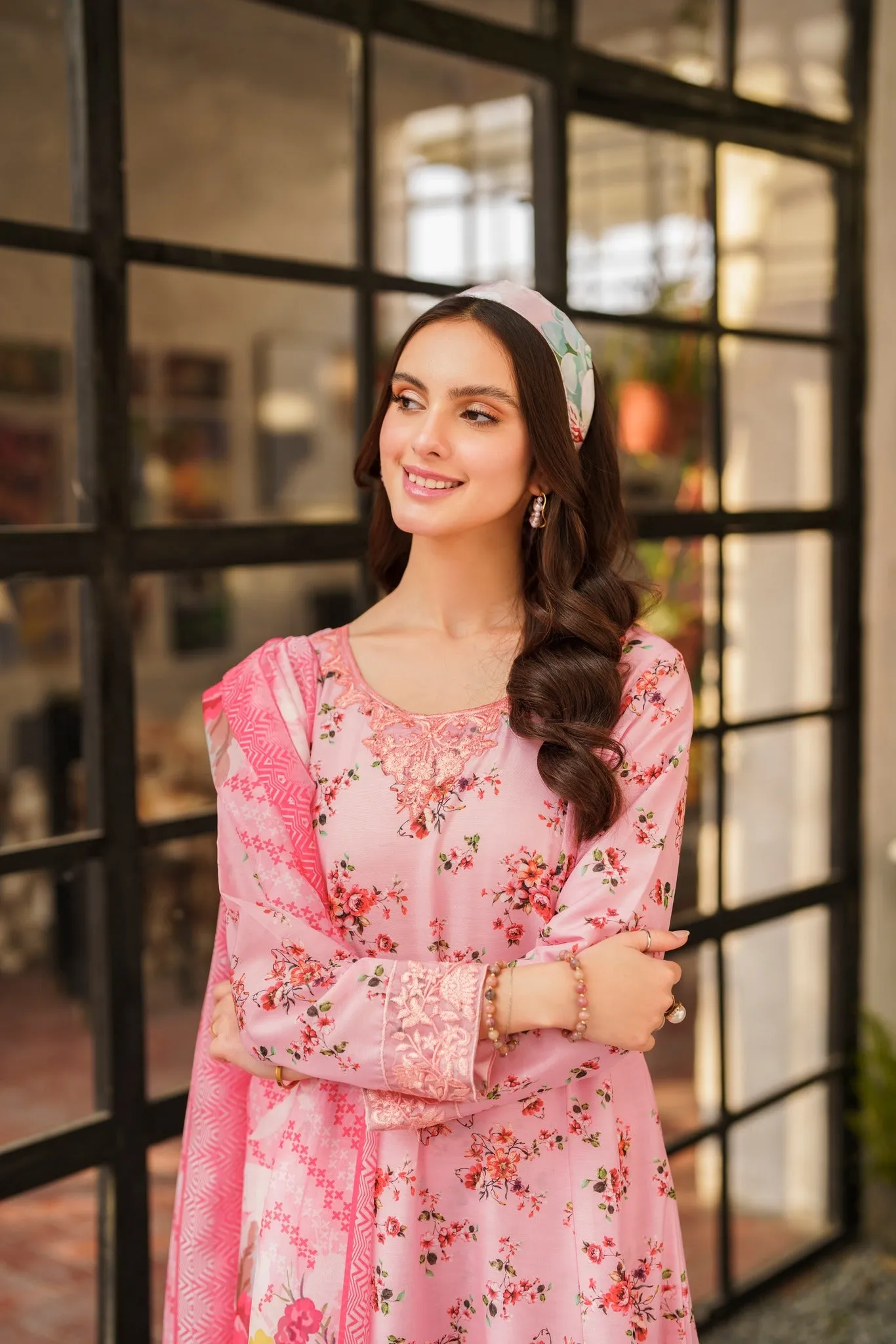 Embelia sold by Panache product image thumbnail 4
