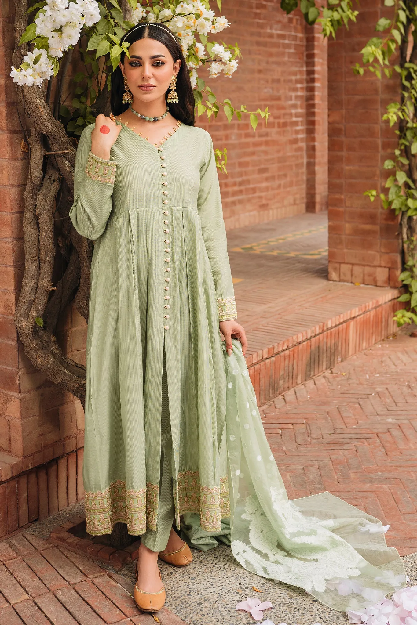 Surmayi sold by Panache