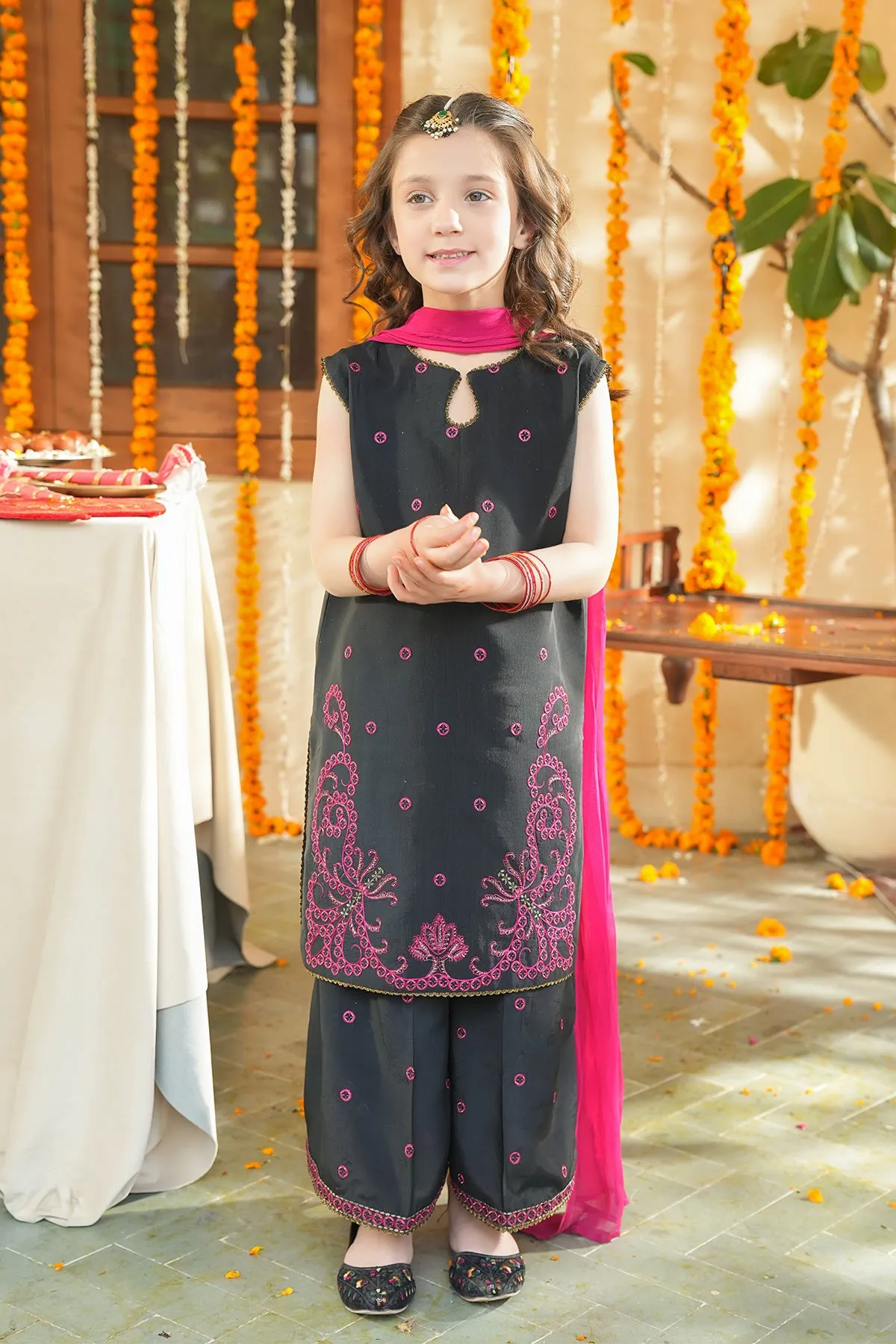 Sia sold by Panache product image thumbnail 3