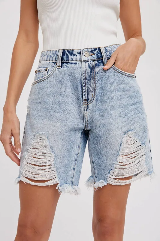 The boyfriend denim shorts made by Bluivy