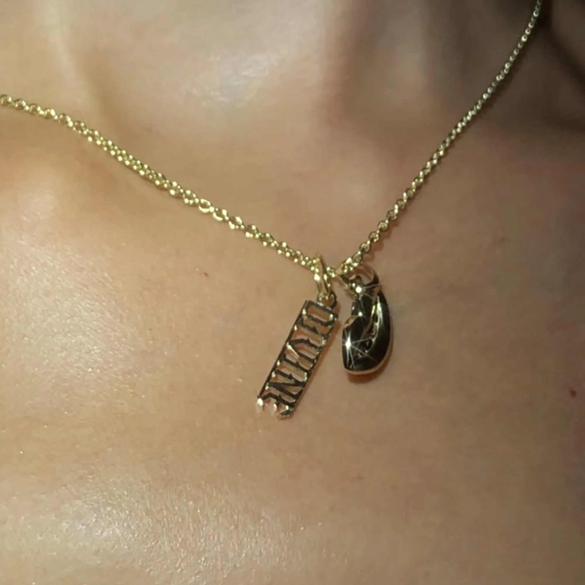 Pat McGrath Labs x Jennifer Fisher Golden Anniversary Lip Pendant sold by Pat McGrath product image thumbnail 2