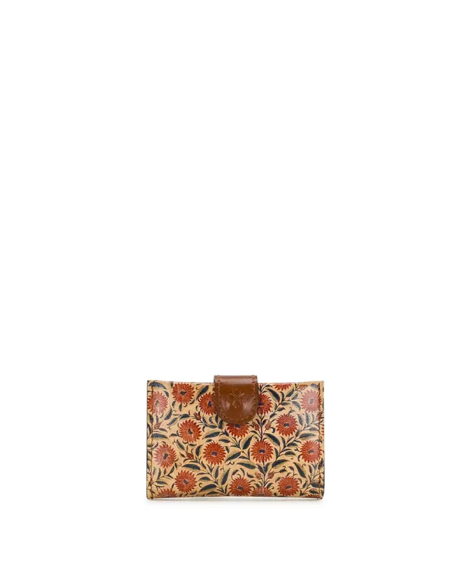 Aksel Wallet | Scandi Antique | Scandi Antique Ochre made by Patricia Nash