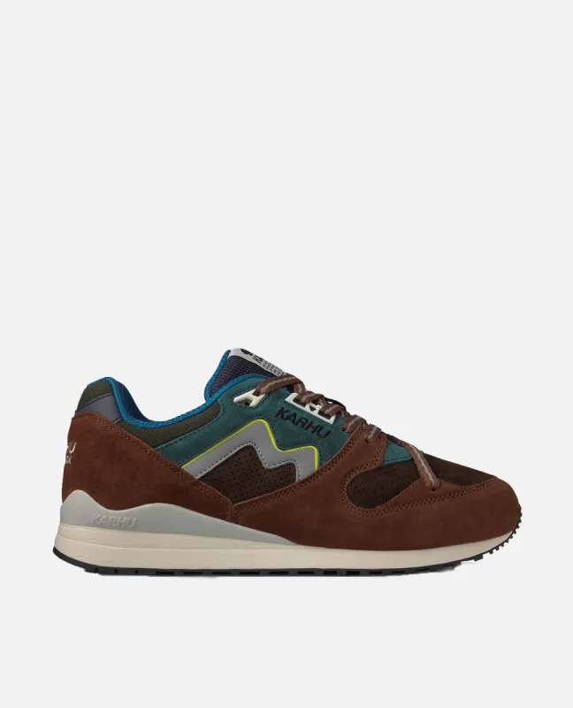 Karhu Synchron Classic OG (Cappuccino/Foggy Dew) sold by Patta