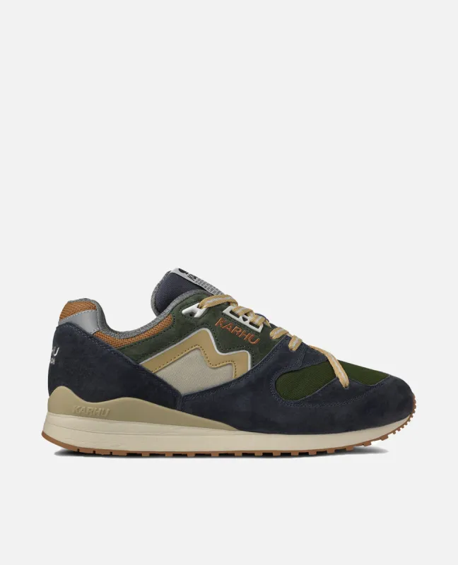 Karhu Synchron Classic OG (India Ink/ Kombu Green) made by Patta