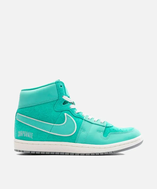 Corporate x Jordan Air Ship PE SP (Light Menta/Metalic Silver) sold by Patta