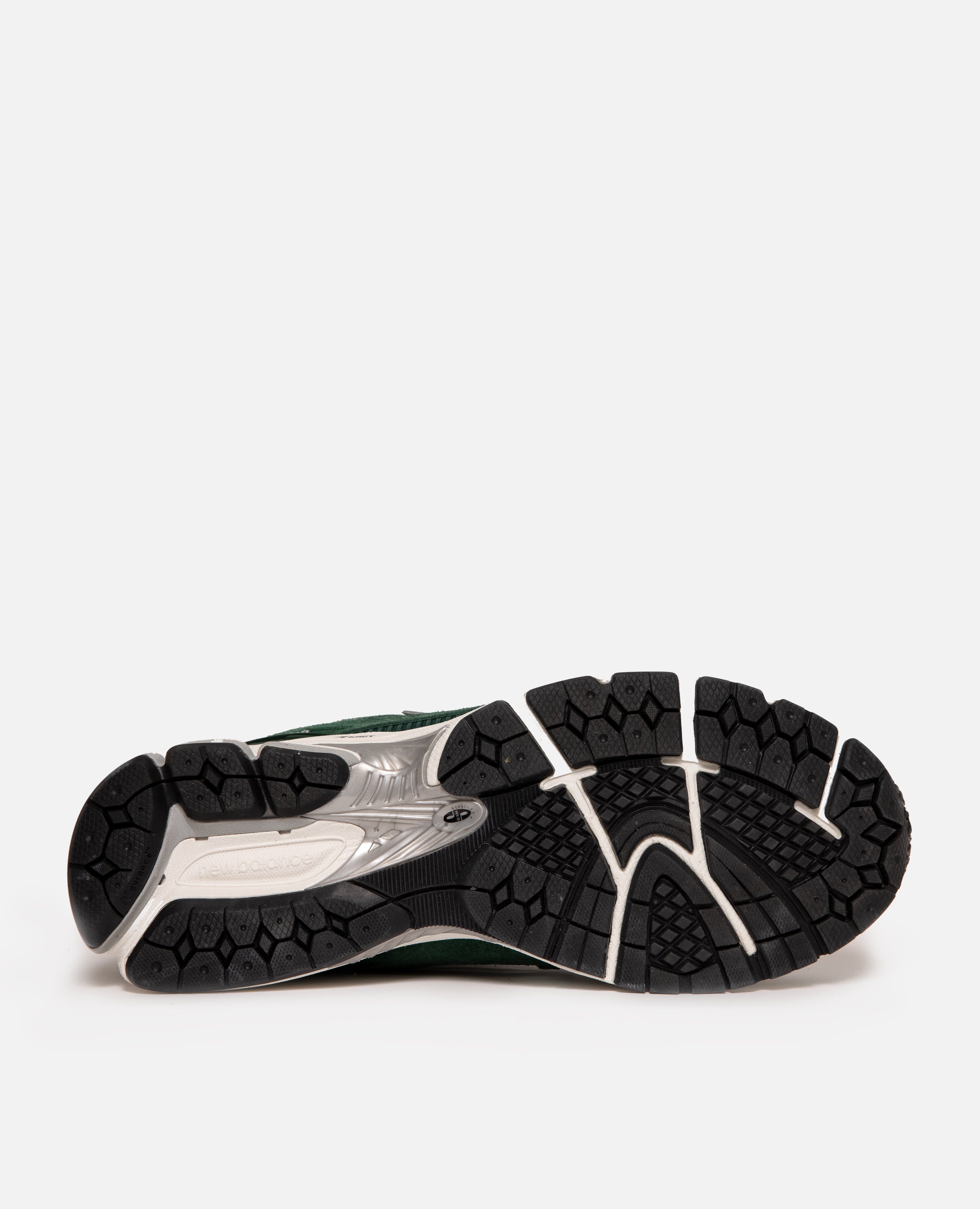 New Balance M1906RX (Green) sold by Patta product image thumbnail 4