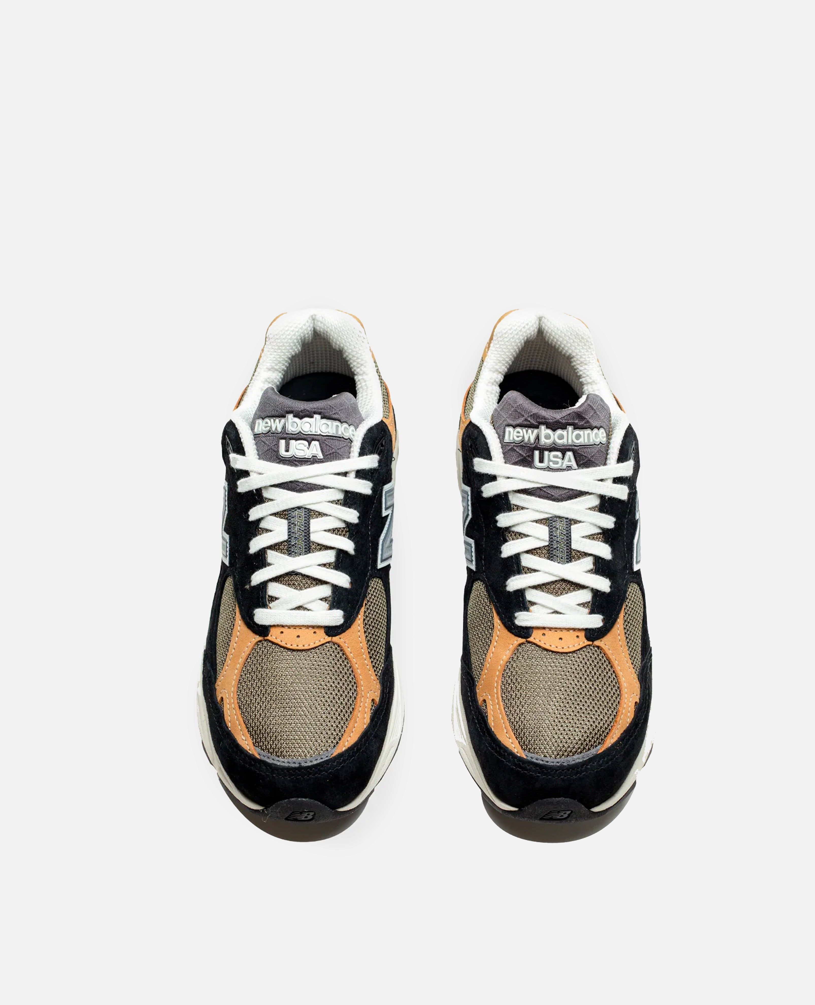 New Balance M990BB3 (Black/Tan) sold by Patta product image thumbnail 2
