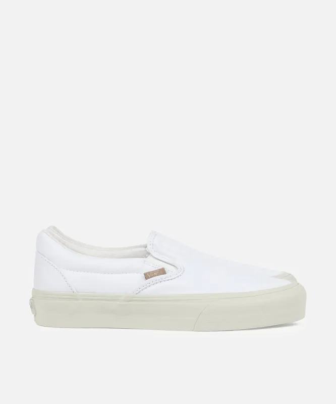 Vans UA Classic Slip-On VLT LX x JJJJOUND (True White) sold by Patta