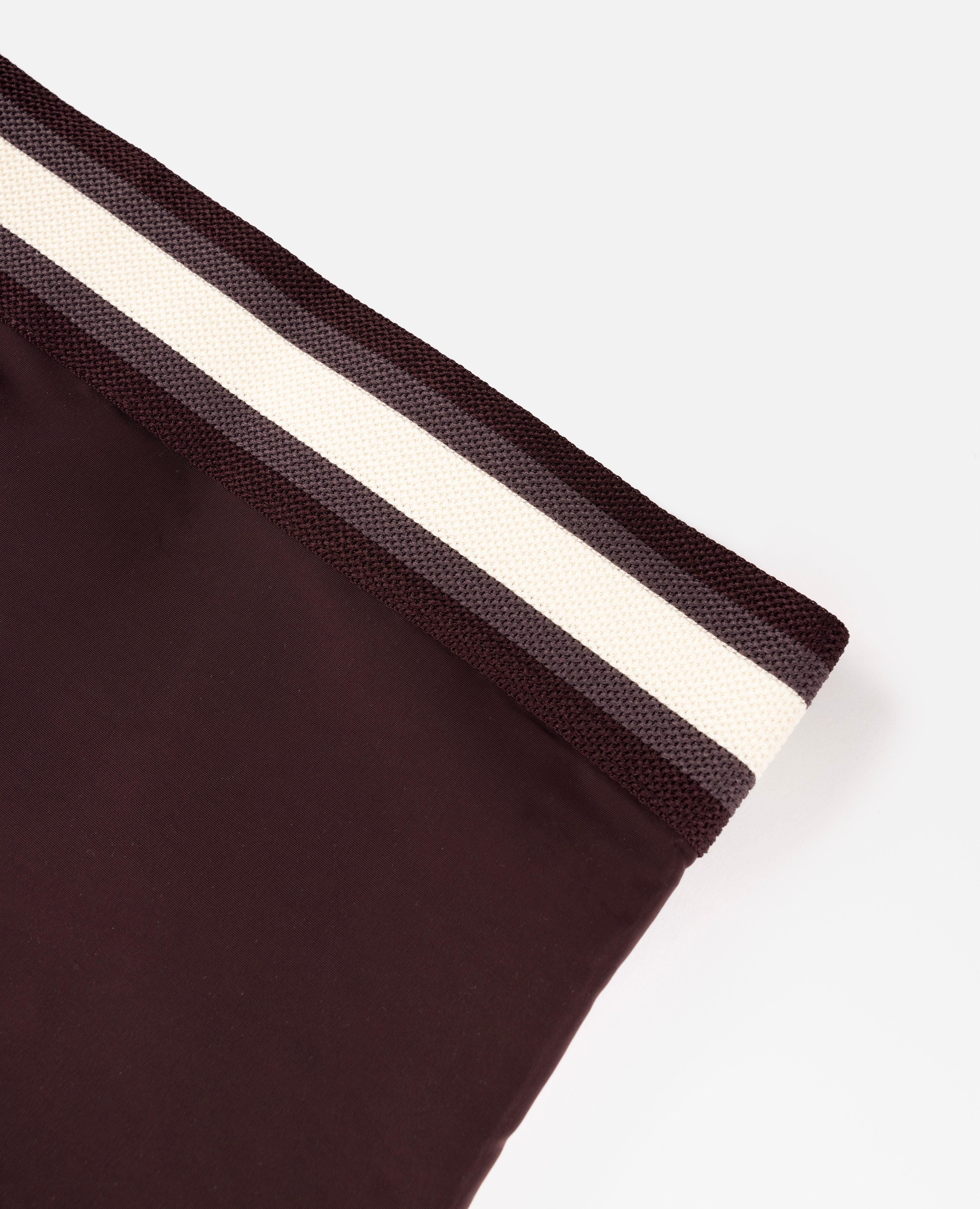 Jordan x A Ma Maniére Shooting Shirt (Mahogany) sold by Patta product image thumbnail 4