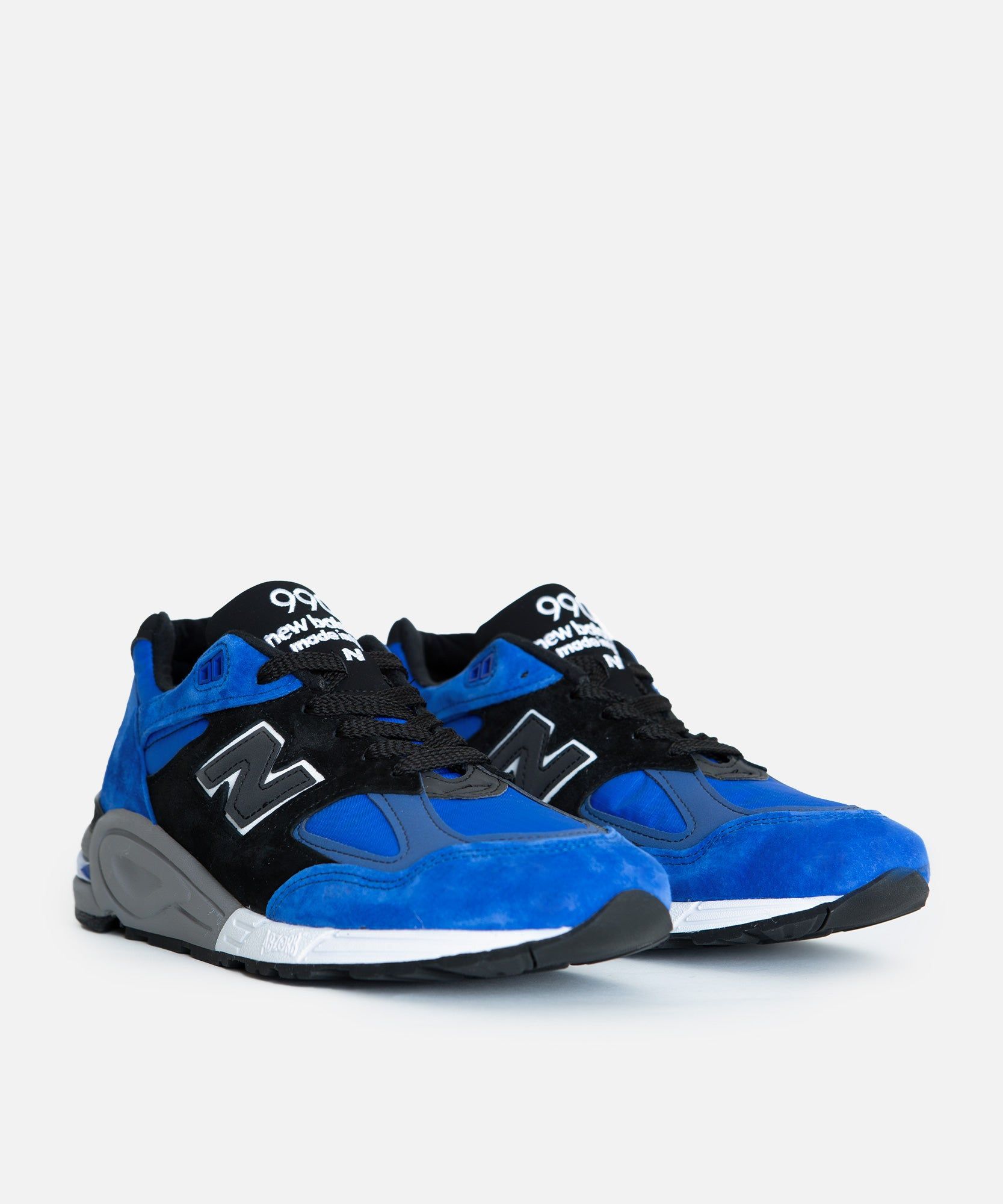 New Balance 990v2 (Blue) sold by Patta product image thumbnail 2
