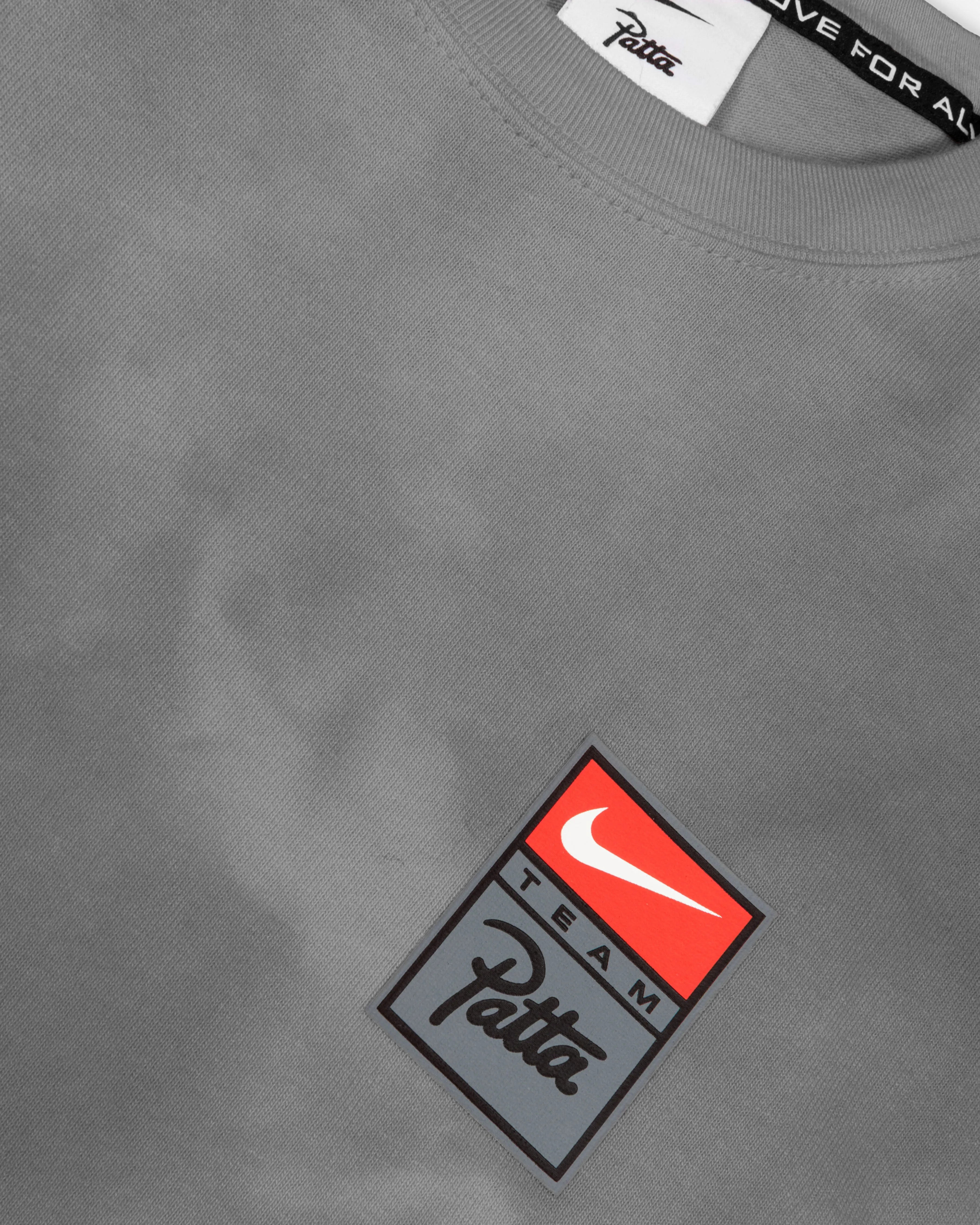 Patta x Nike NRG T-shirt GX Washed (Matte Silver/Particle Grey/Smoke Grey) sold by Patta product image thumbnail 4