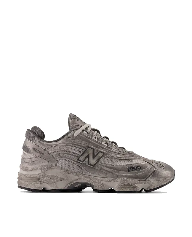 New Balance 1000 (Silver/Metallic) made by New Balance